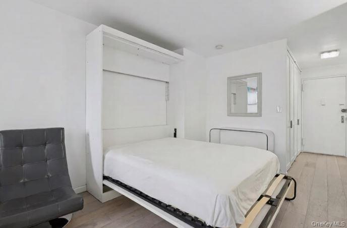 165 W 66th Street 2l Property Photo 3