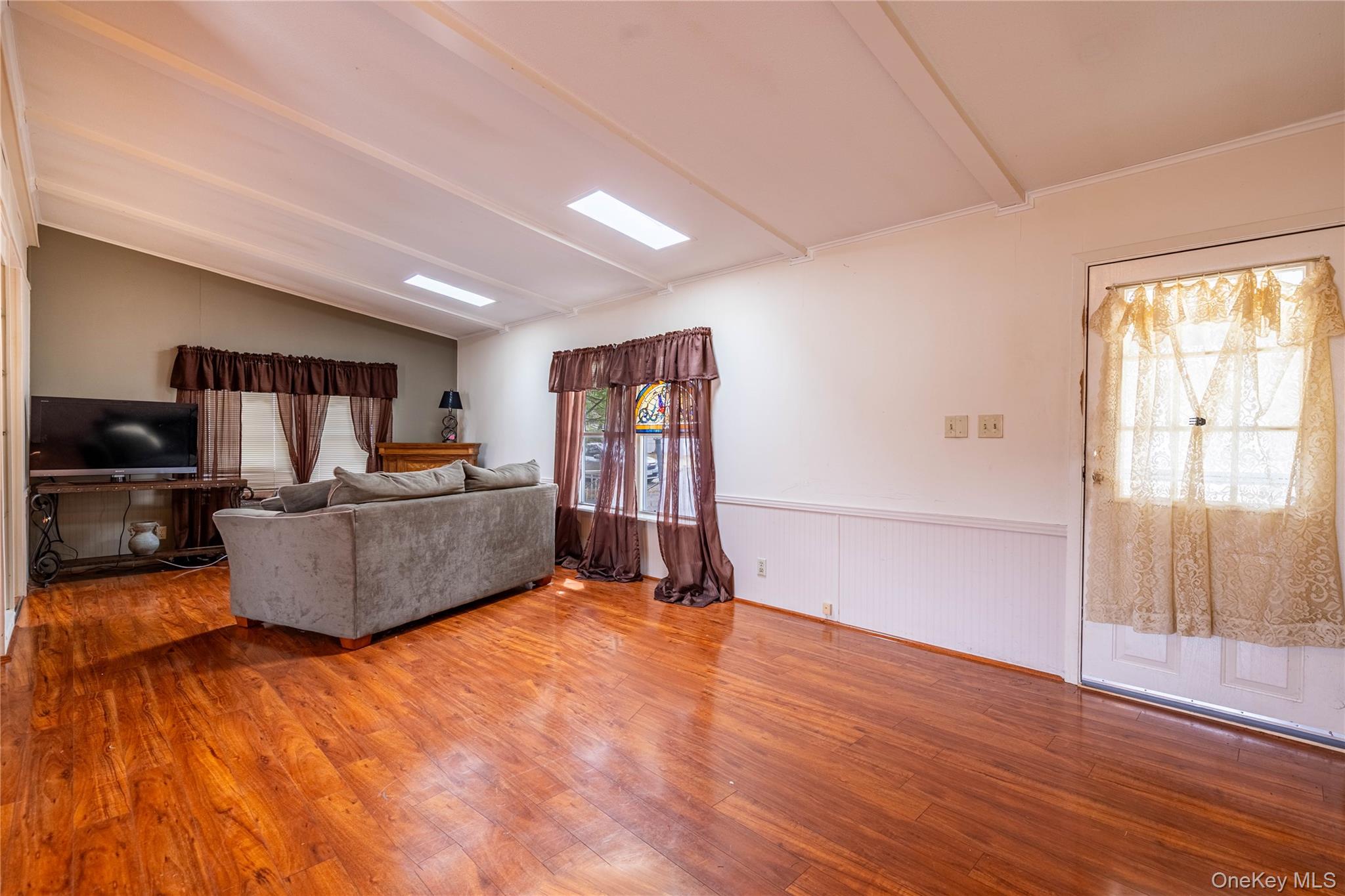 10 Apple Lane Property Photo 8