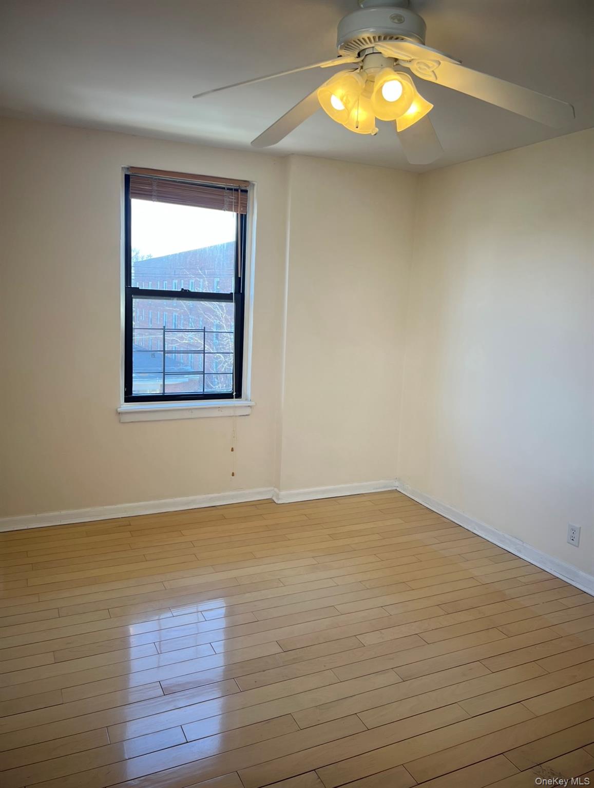 1 Maple Drive 3h Property Photo 8
