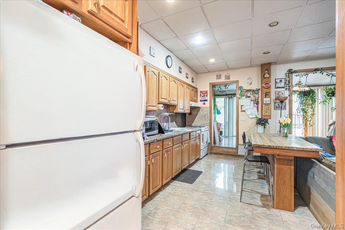 73-51 70th Street Property Photo 3