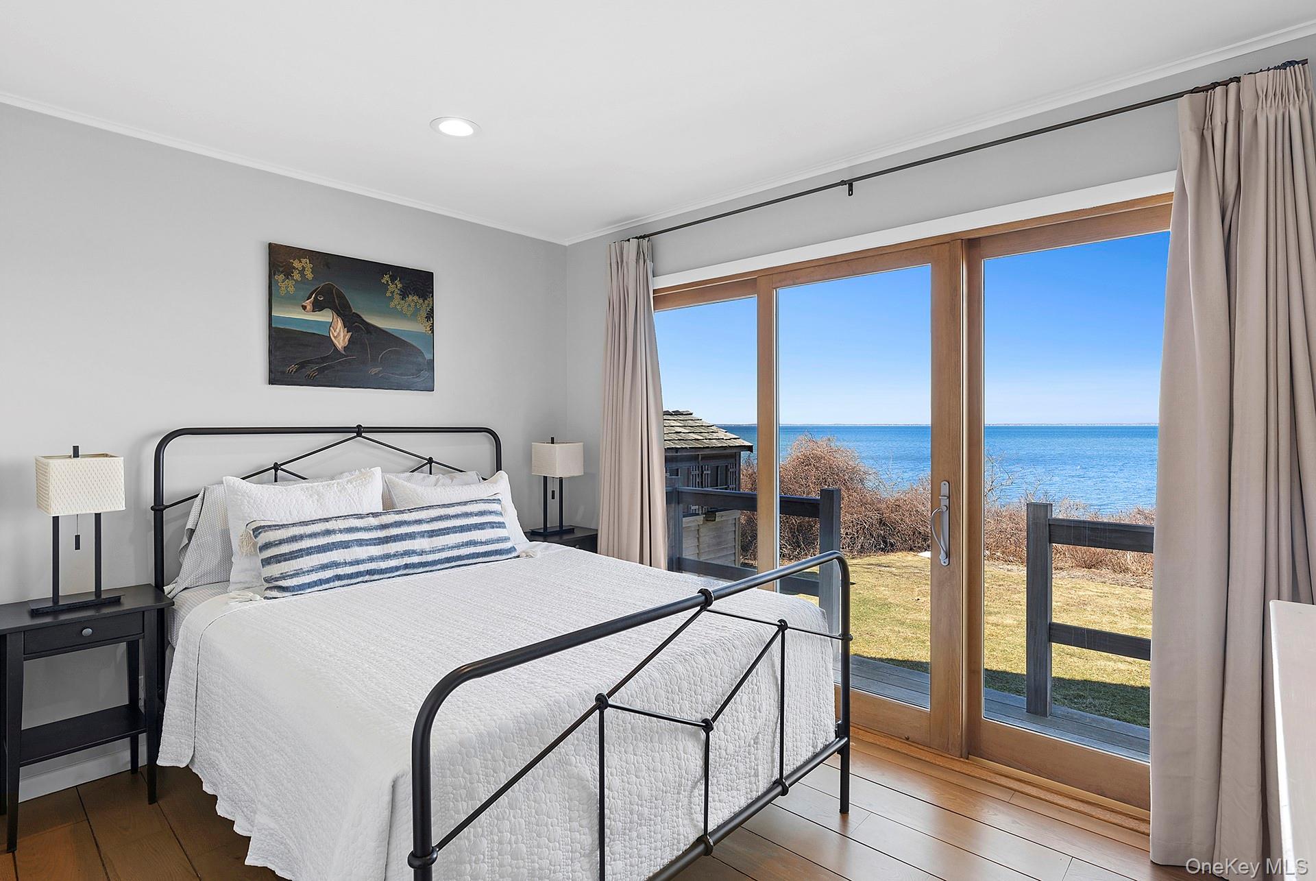 22 Peconic Crescent Property Photo 9