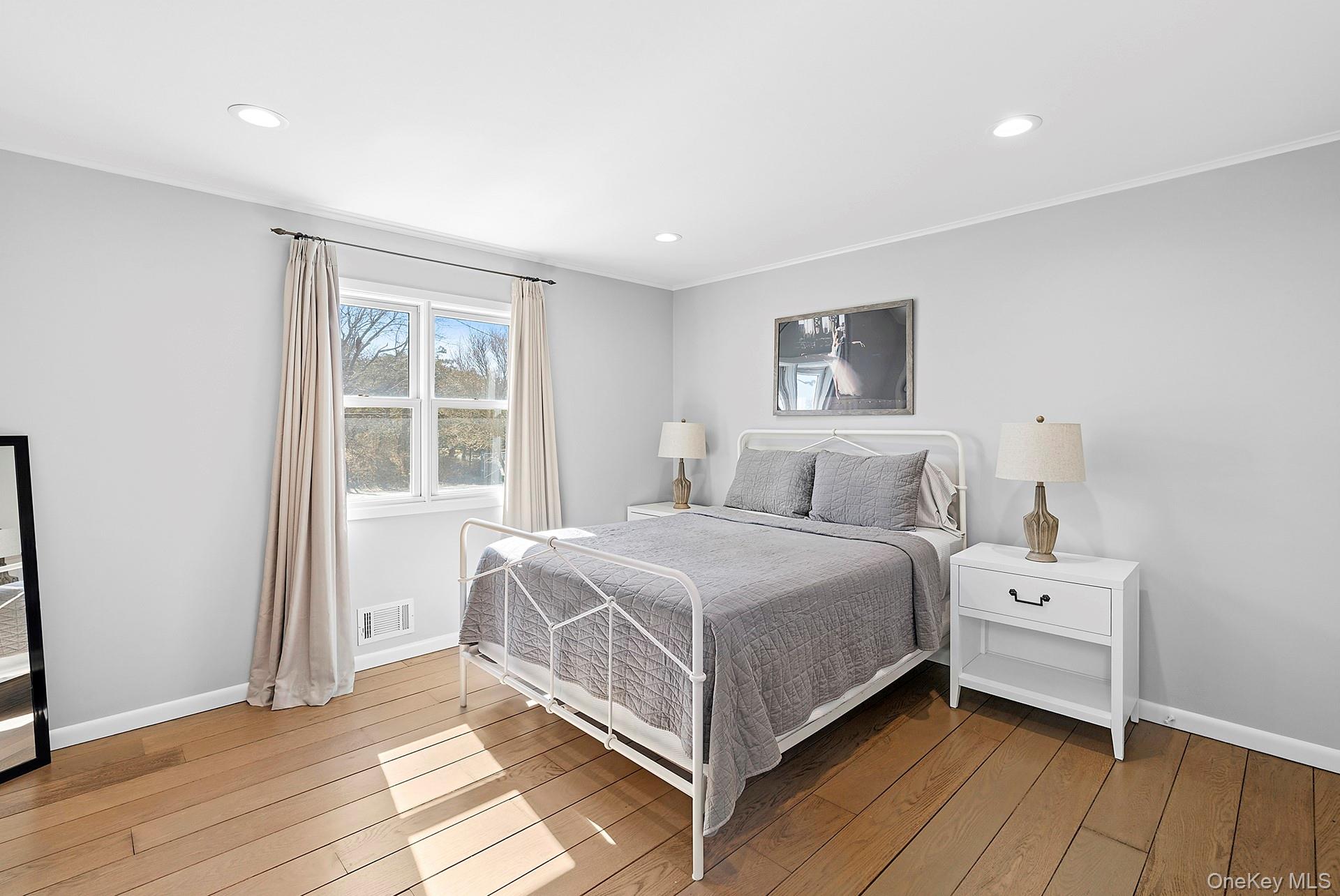 22 Peconic Crescent Property Photo 10
