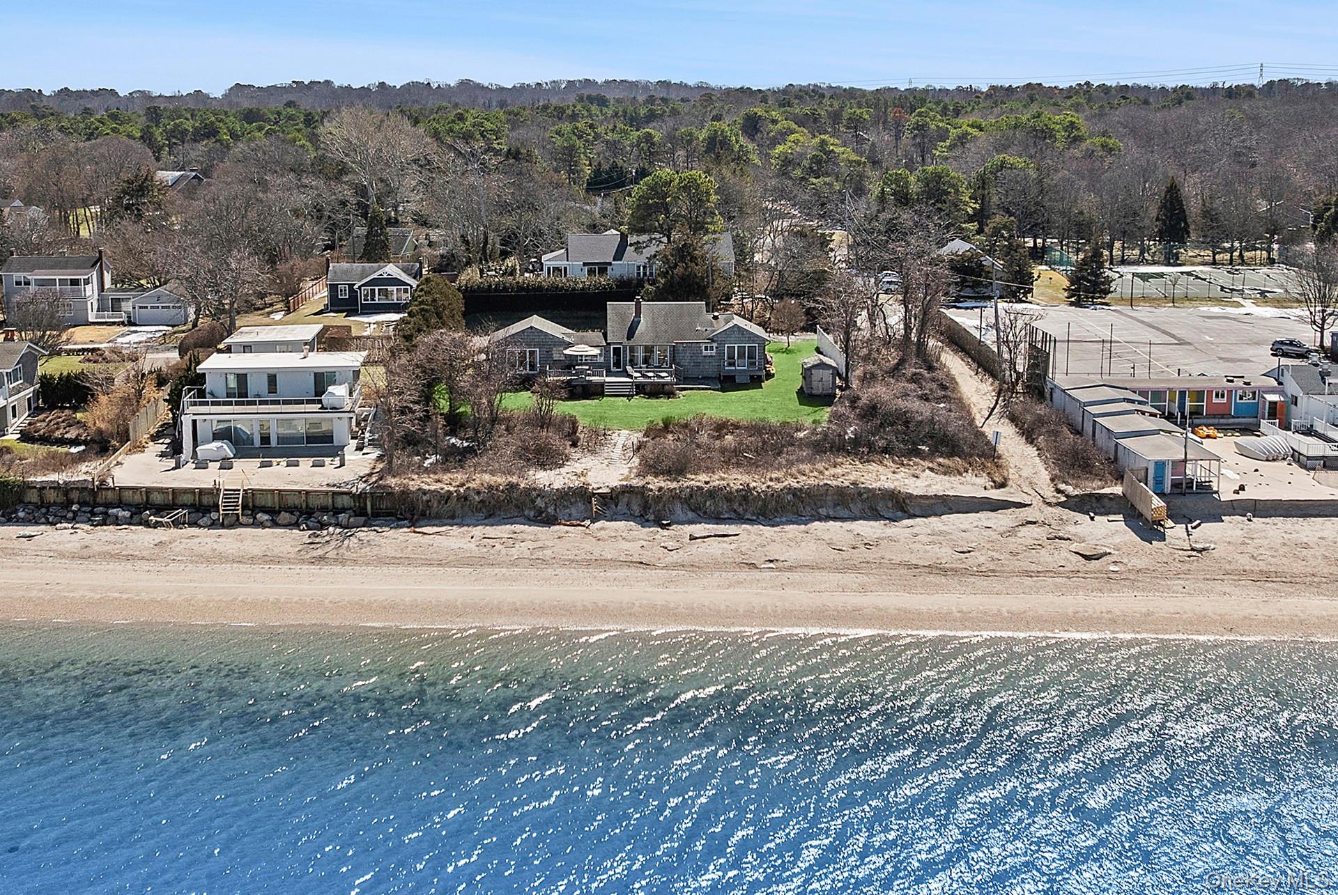 22 Peconic Crescent Property Photo 20