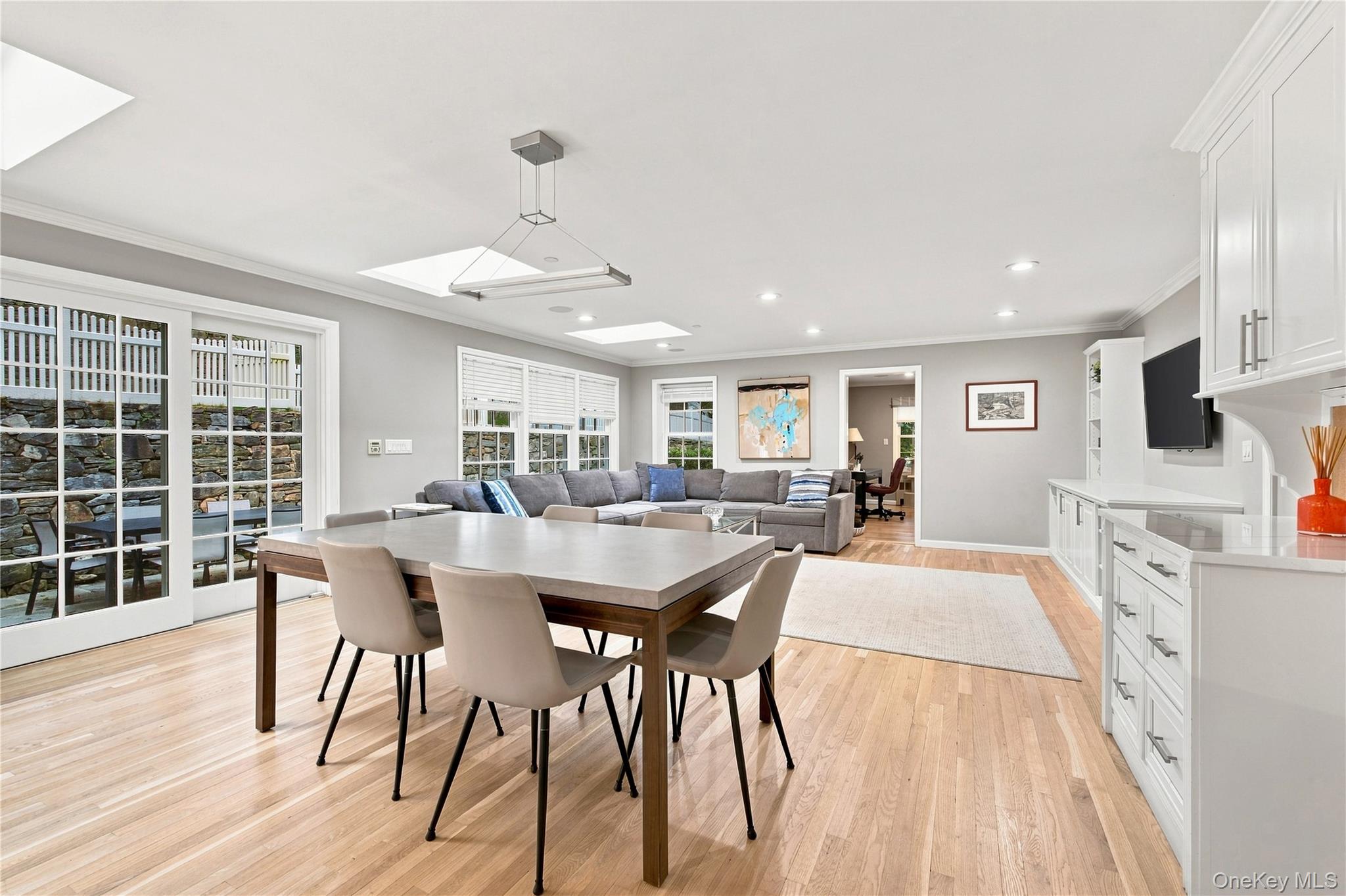 53 W Orchard Road Property Photo 6