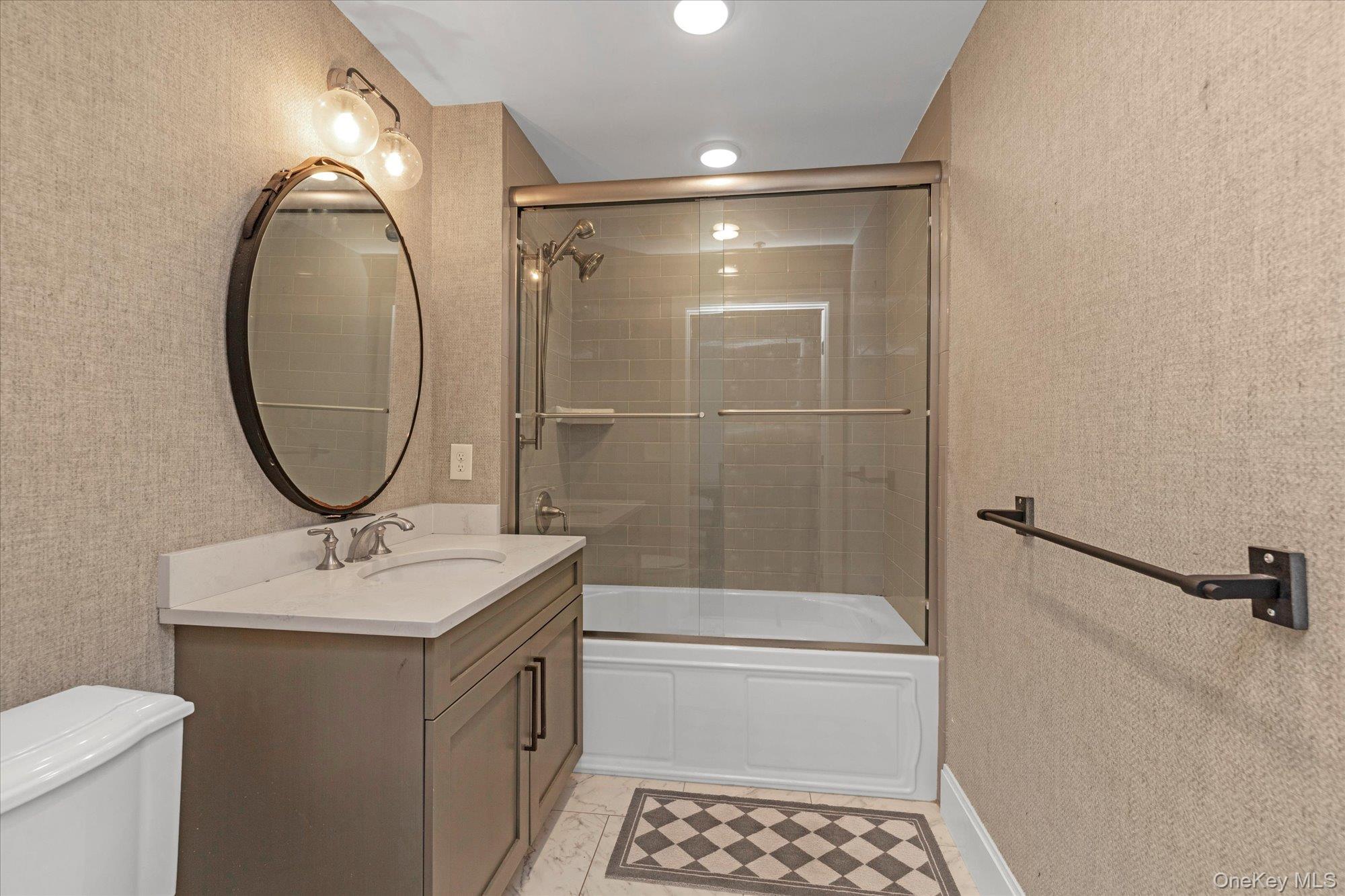 214 Marina Pointe Drive 214 Property Photo 13