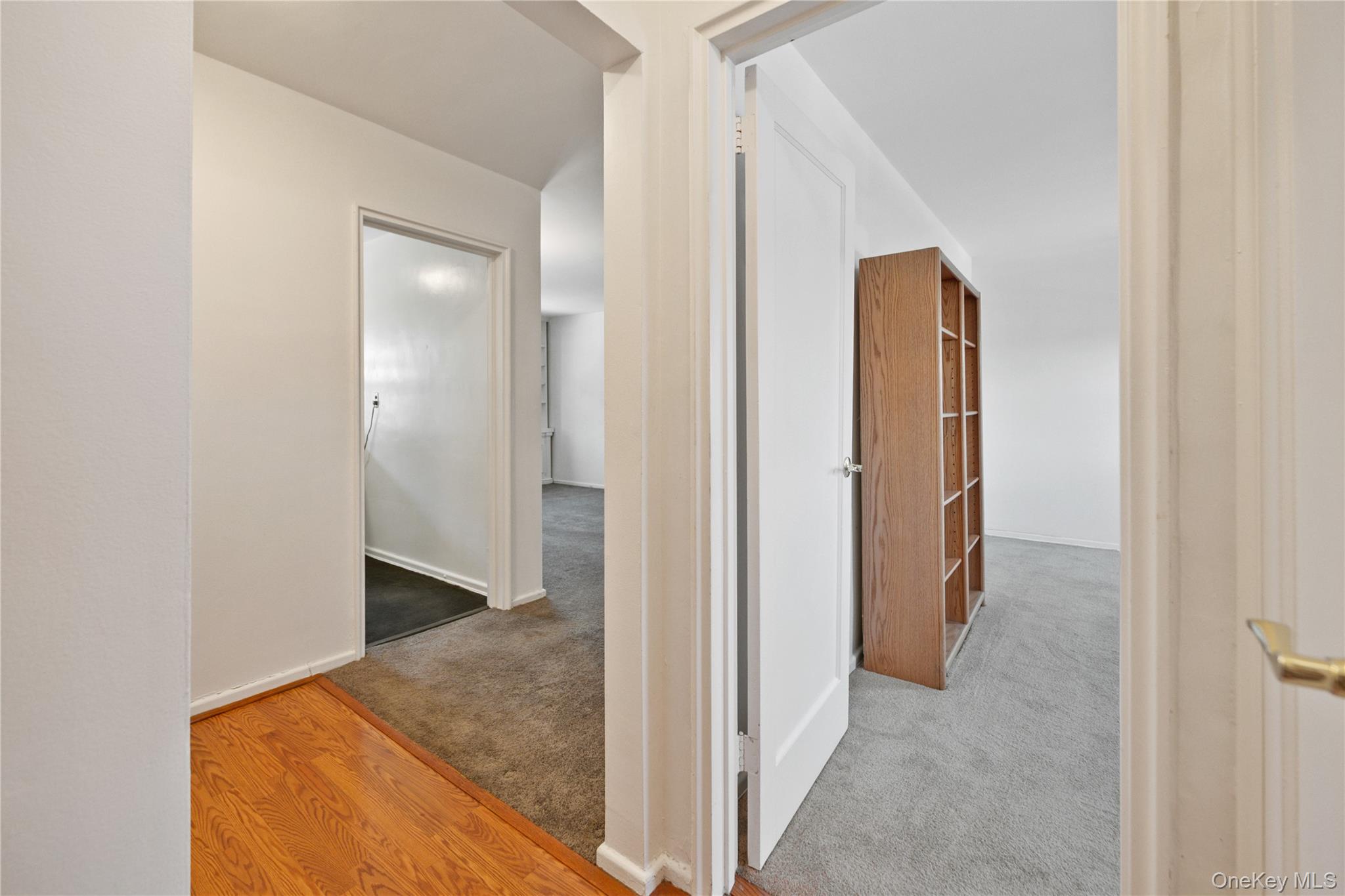 8 Lawrence Drive C Property Photo 8