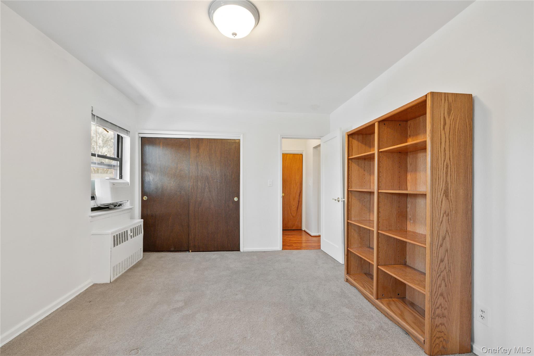 8 Lawrence Drive C Property Photo 10