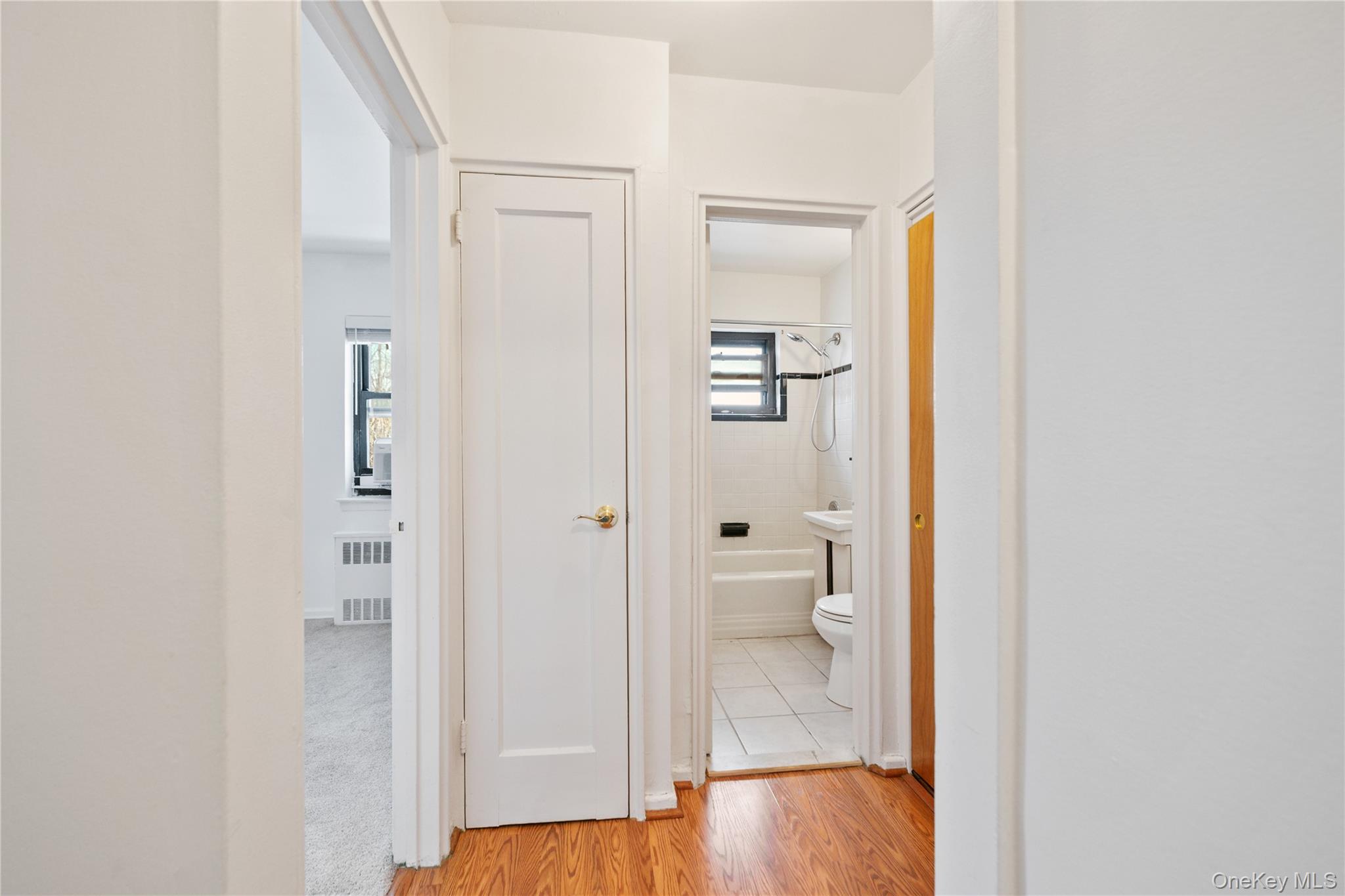 8 Lawrence Drive C Property Photo 14