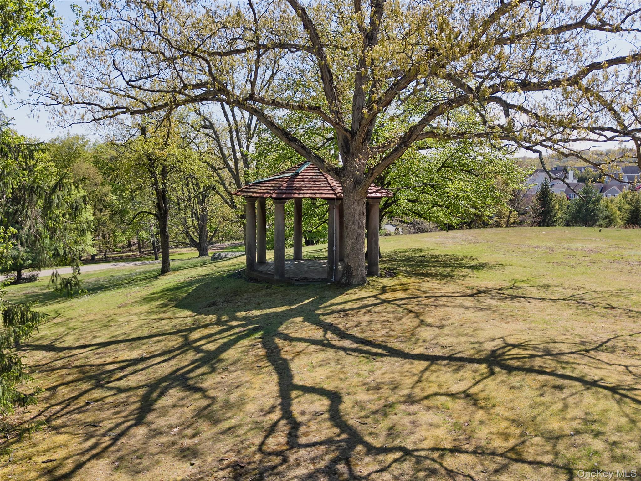 14 Castleton Drive Property Photo 16