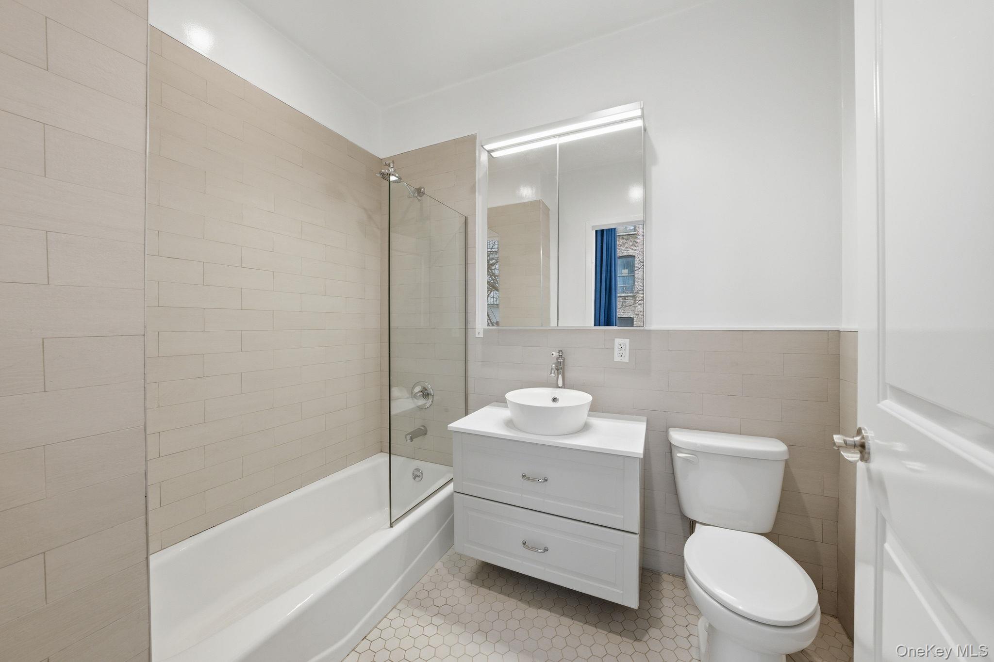 236 W 112th Street 1 Property Photo 6