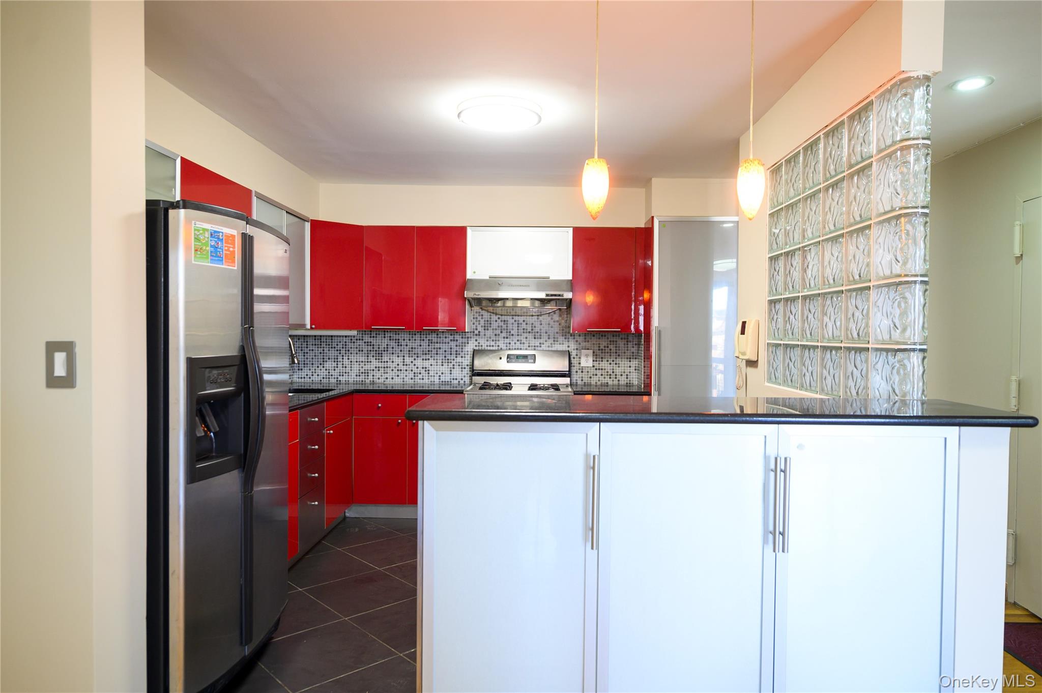 7124 164th Street 2fl Property Photo 11