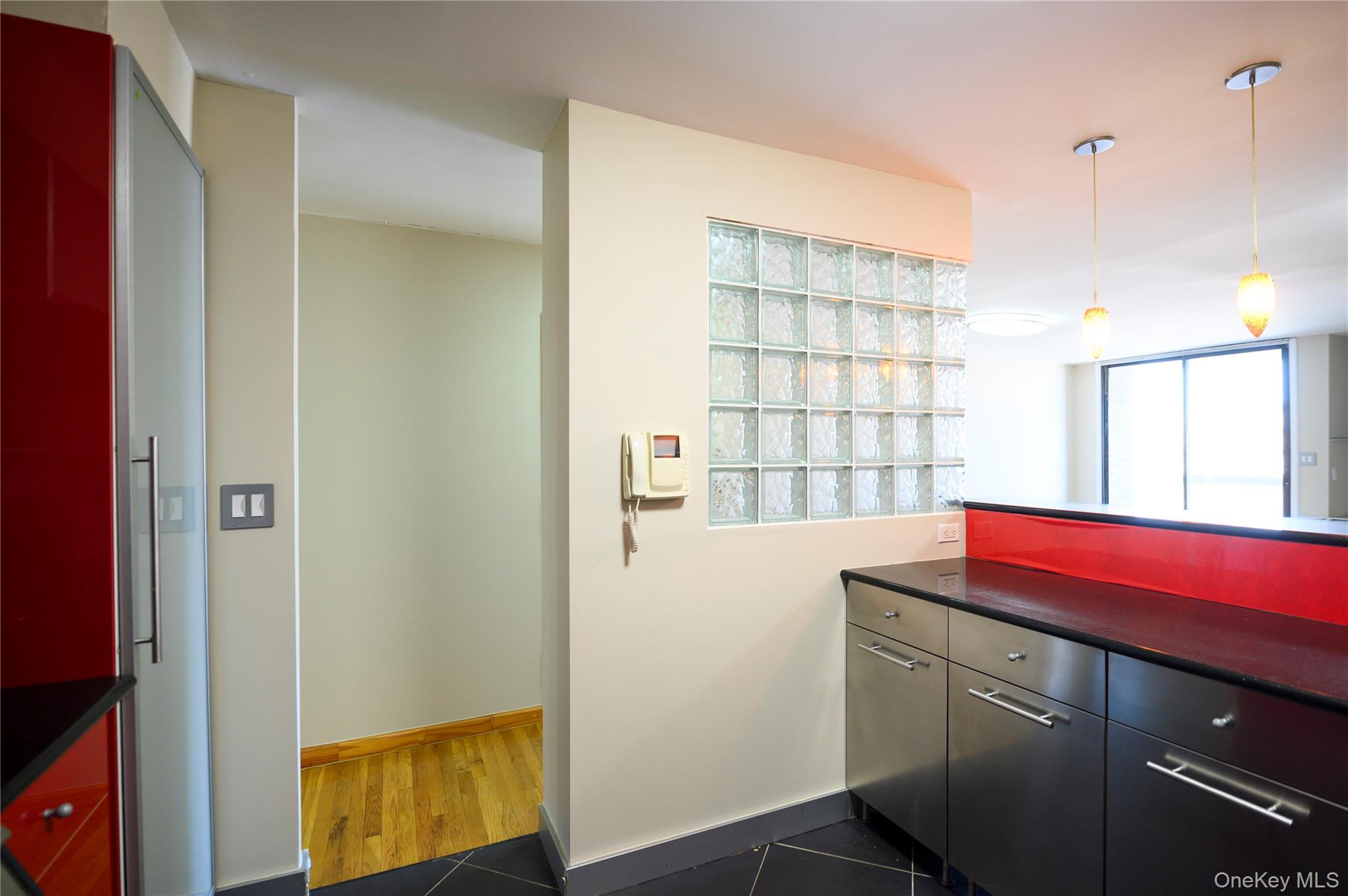7124 164th Street 2fl Property Photo 14