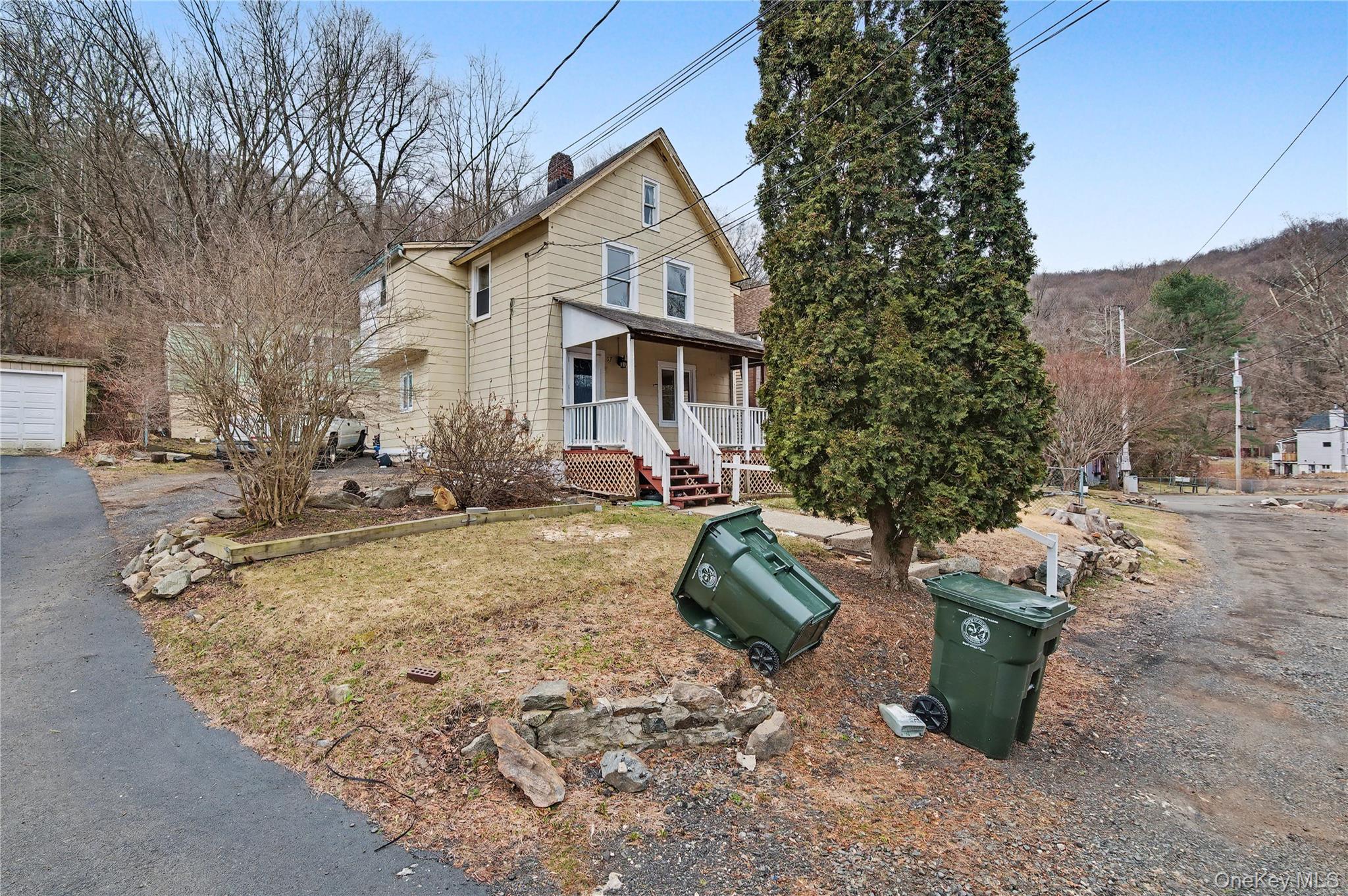37 7th Street Property Photo 5