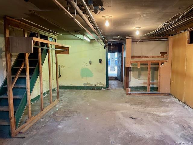 39-47 49th Street Property Photo 12