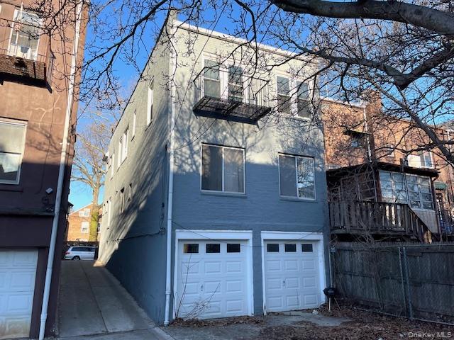 39-47 49th Street Property Photo 16