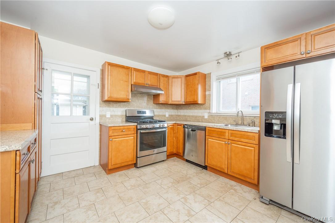 27 New Street Property Photo 3