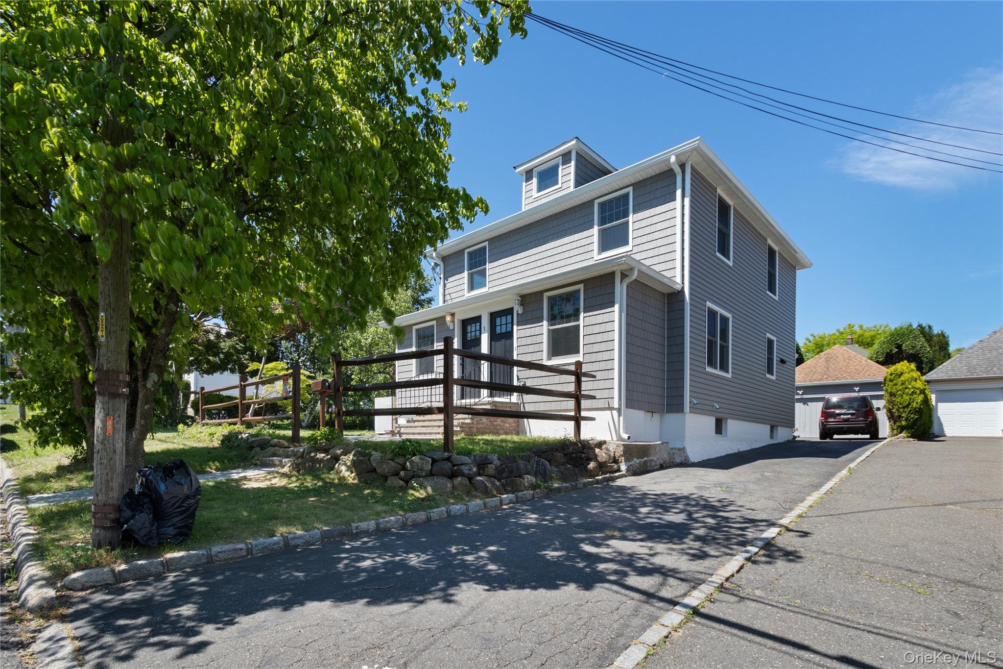 1 Alvin Street 1 Property Photo 2