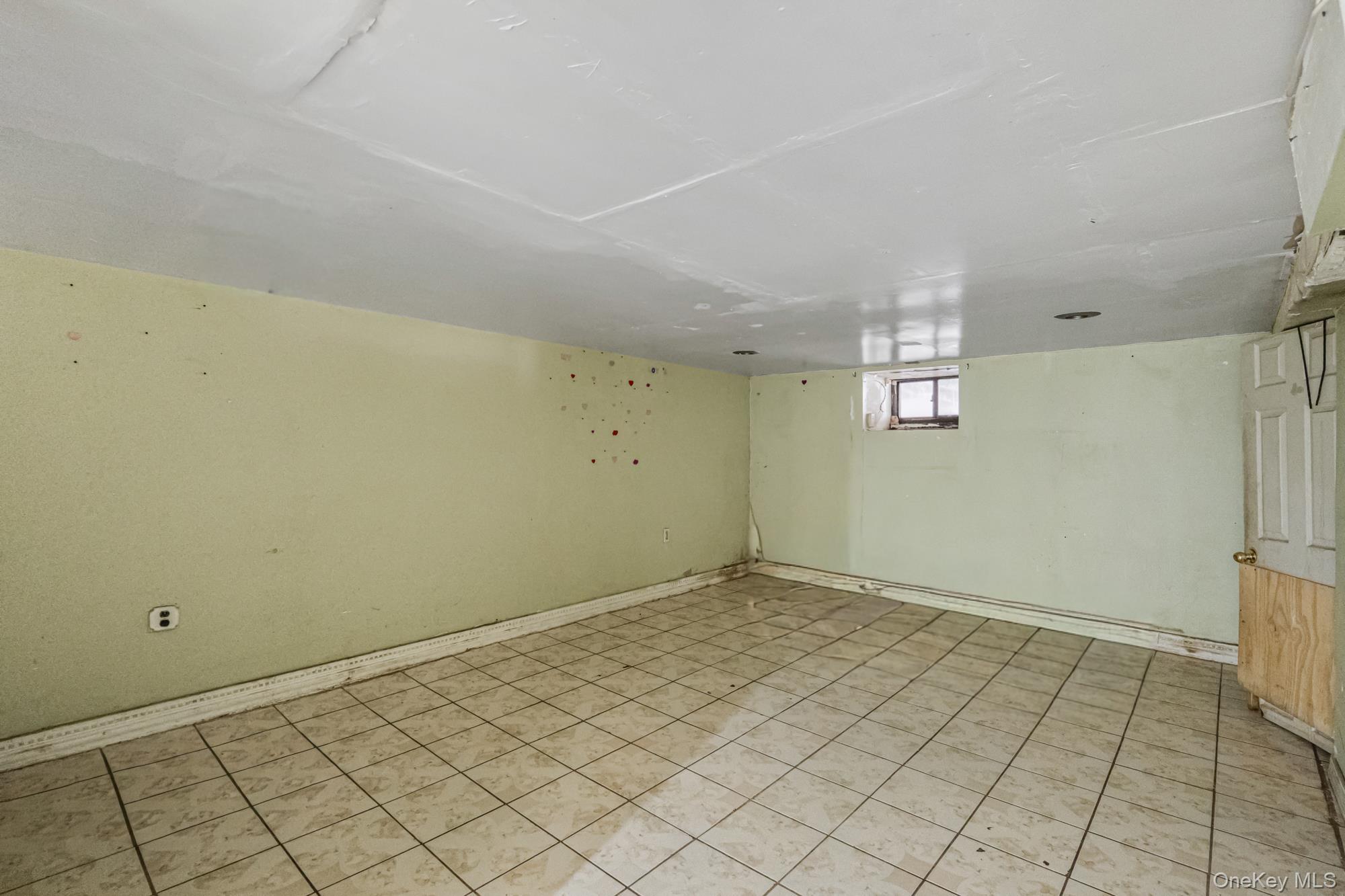 294 Autumn Avenue Property Photo 25