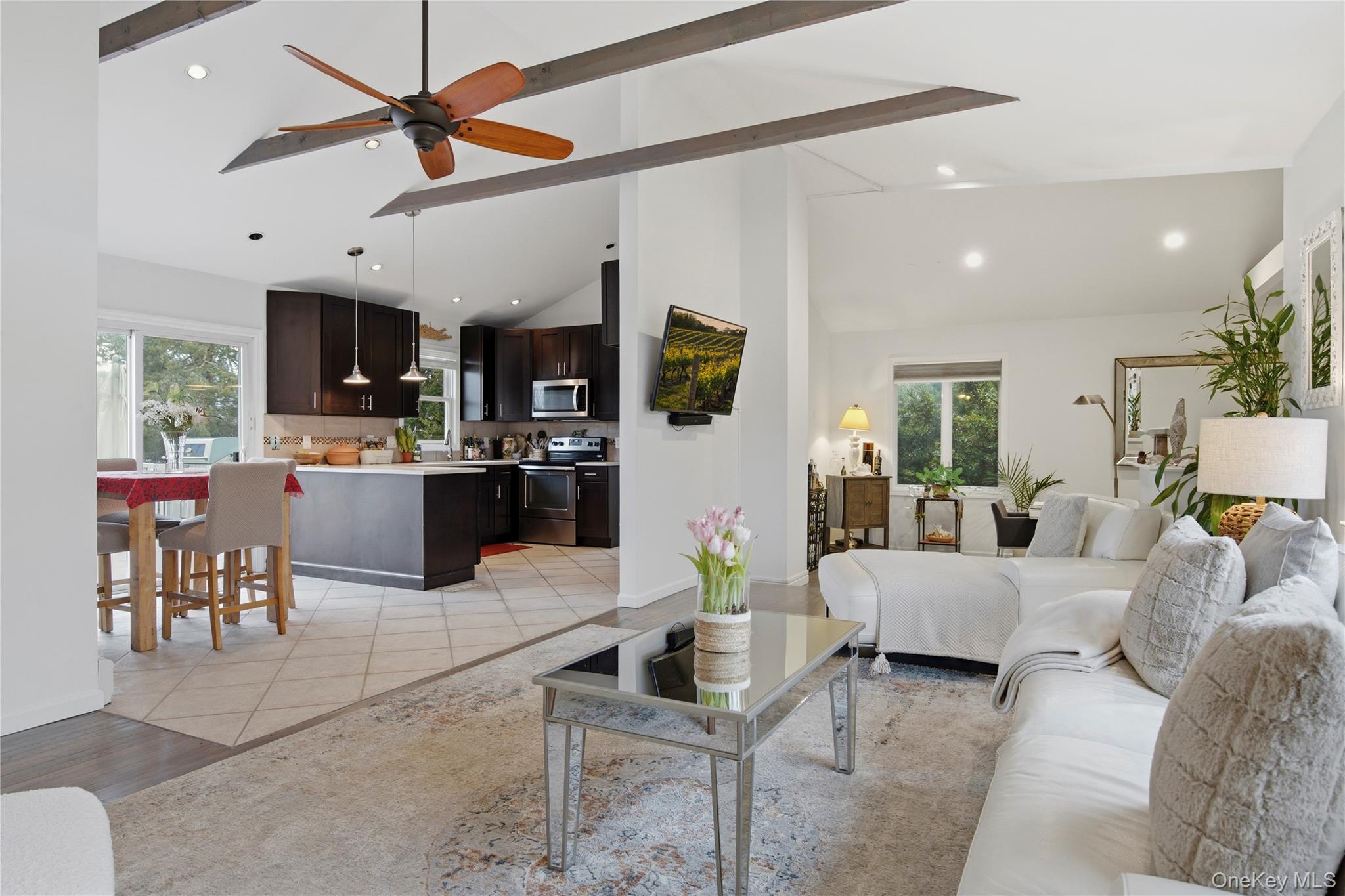5 Argonne Road Property Photo 6