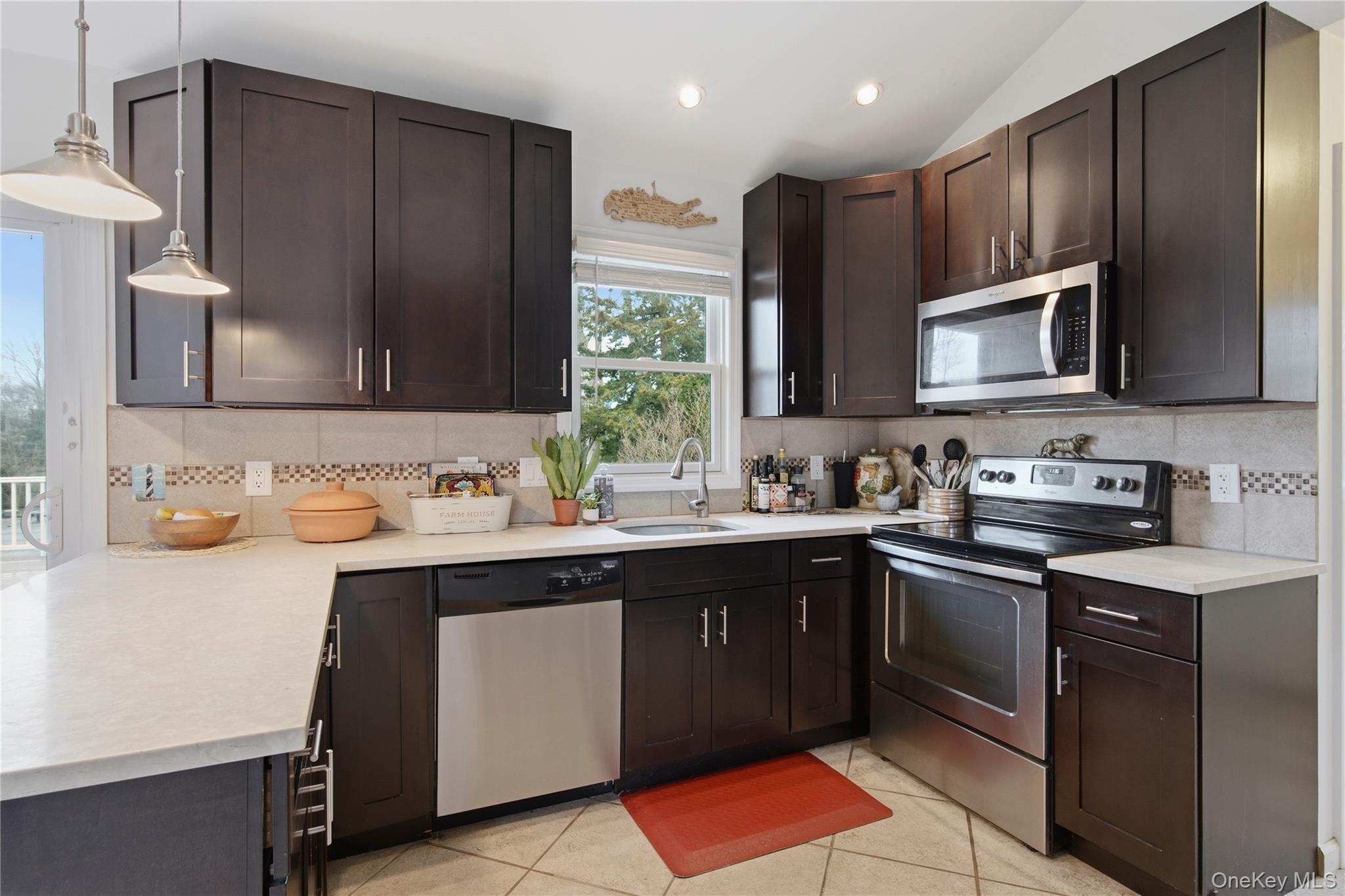 5 Argonne Road Property Photo 8