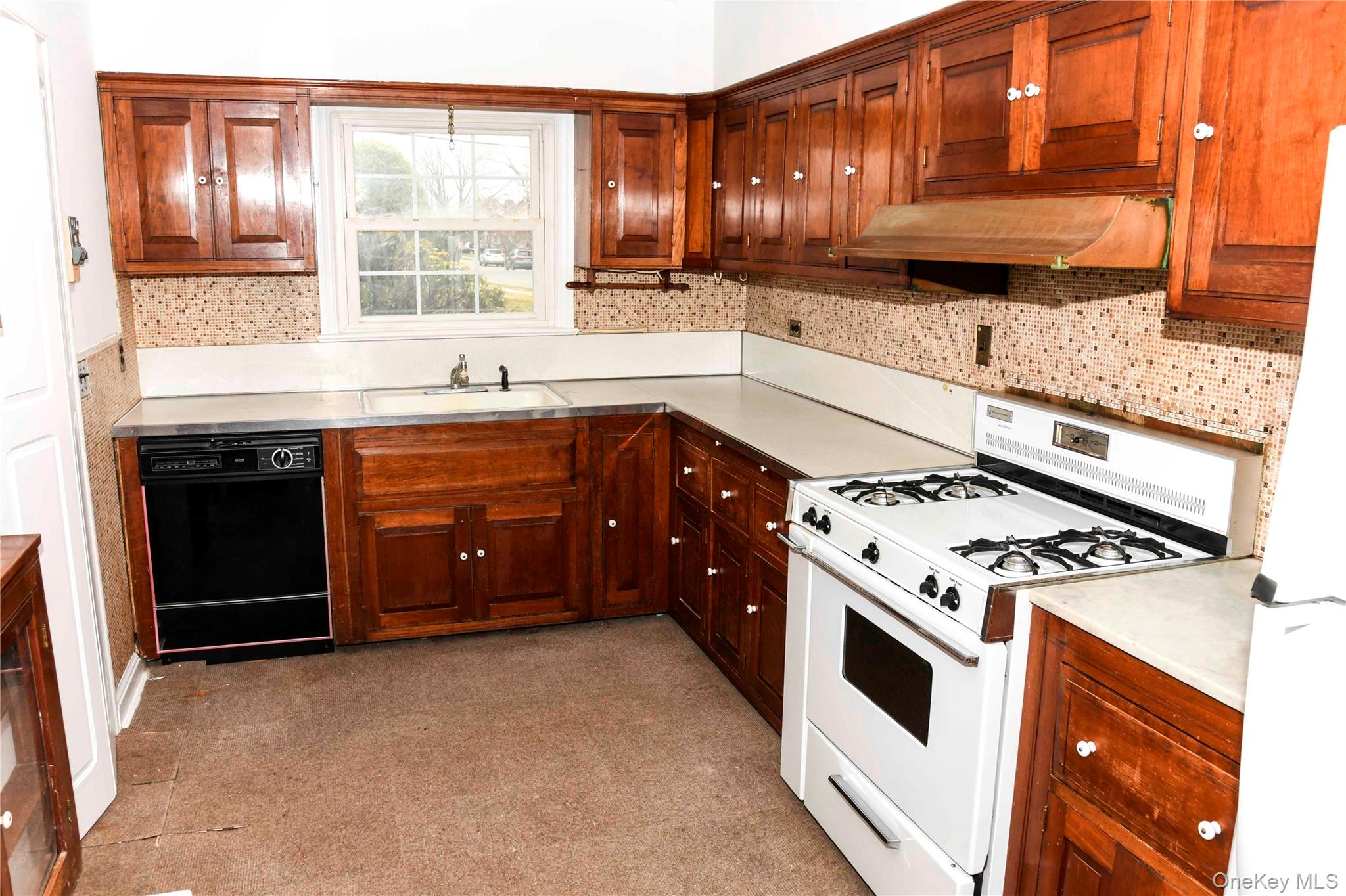 138 Chestnut Street Property Photo 11