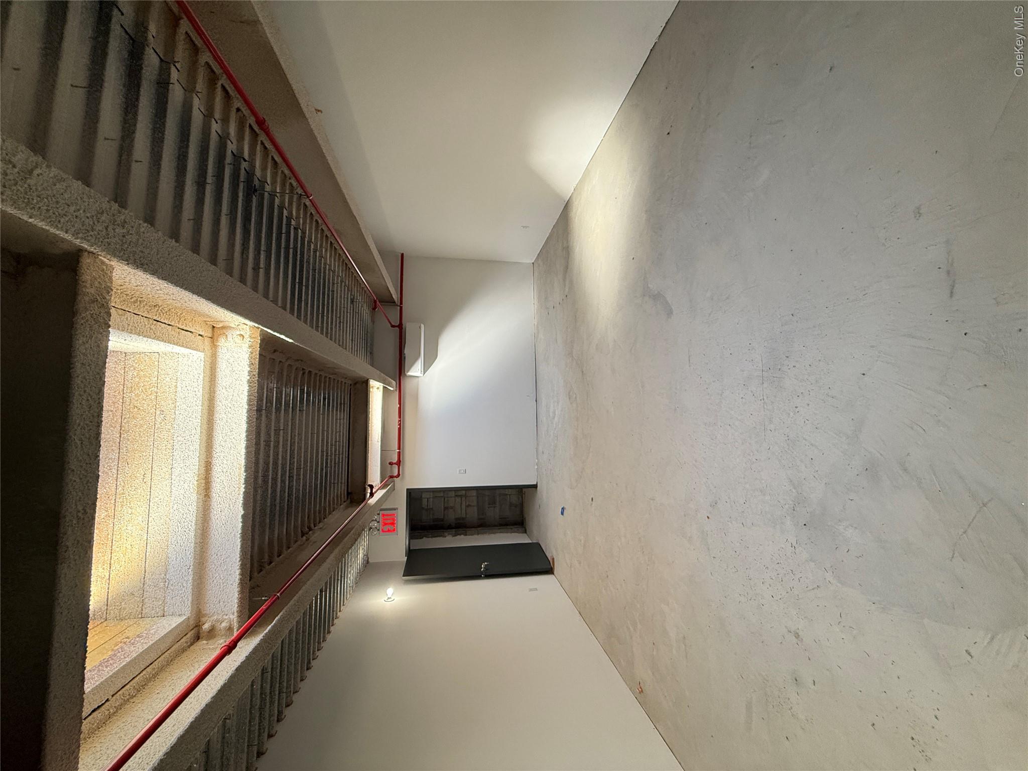 2108 College Point Boulevard Property Photo 8