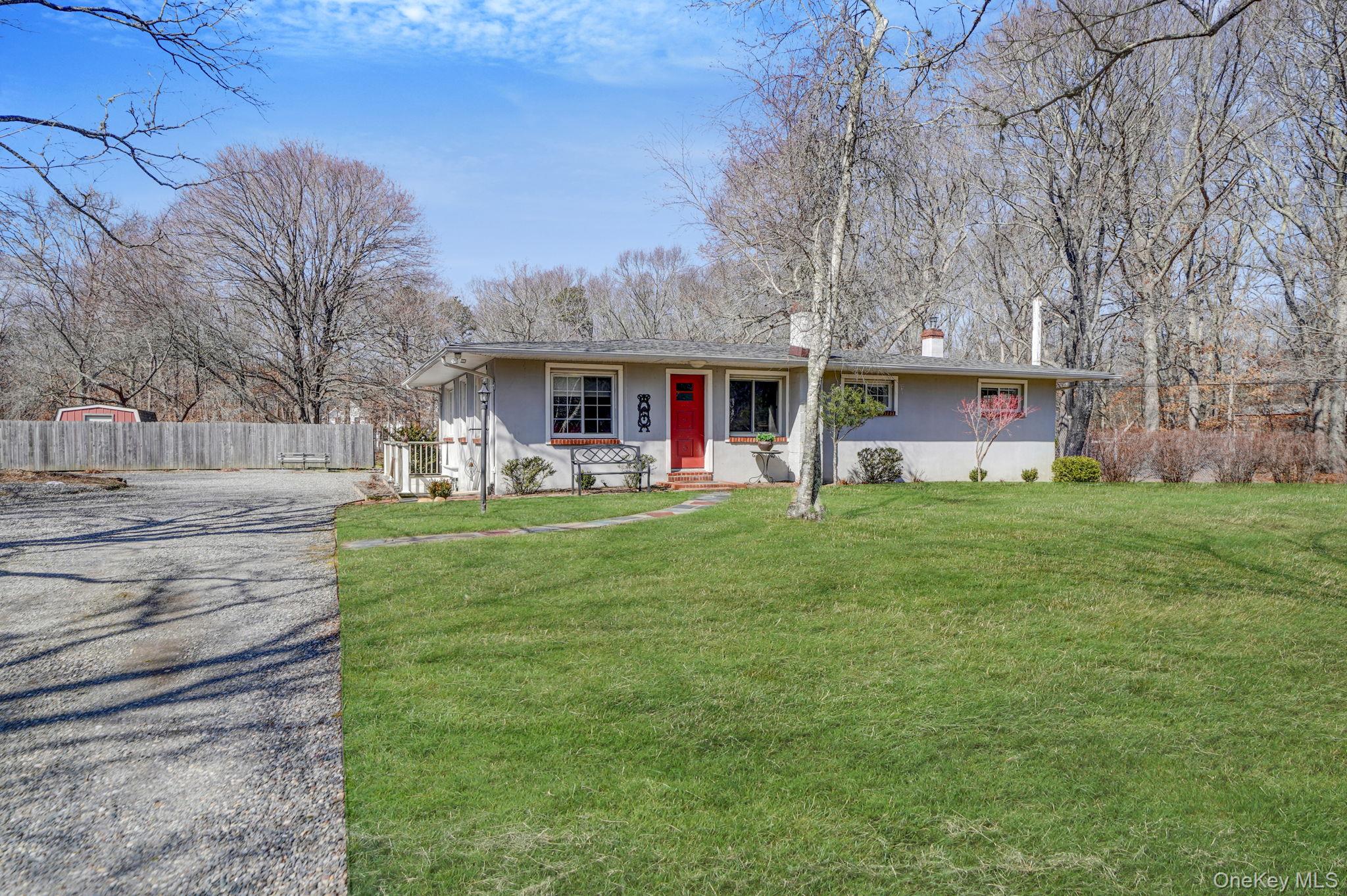 146 Halsey Manor Road Property Photo 3
