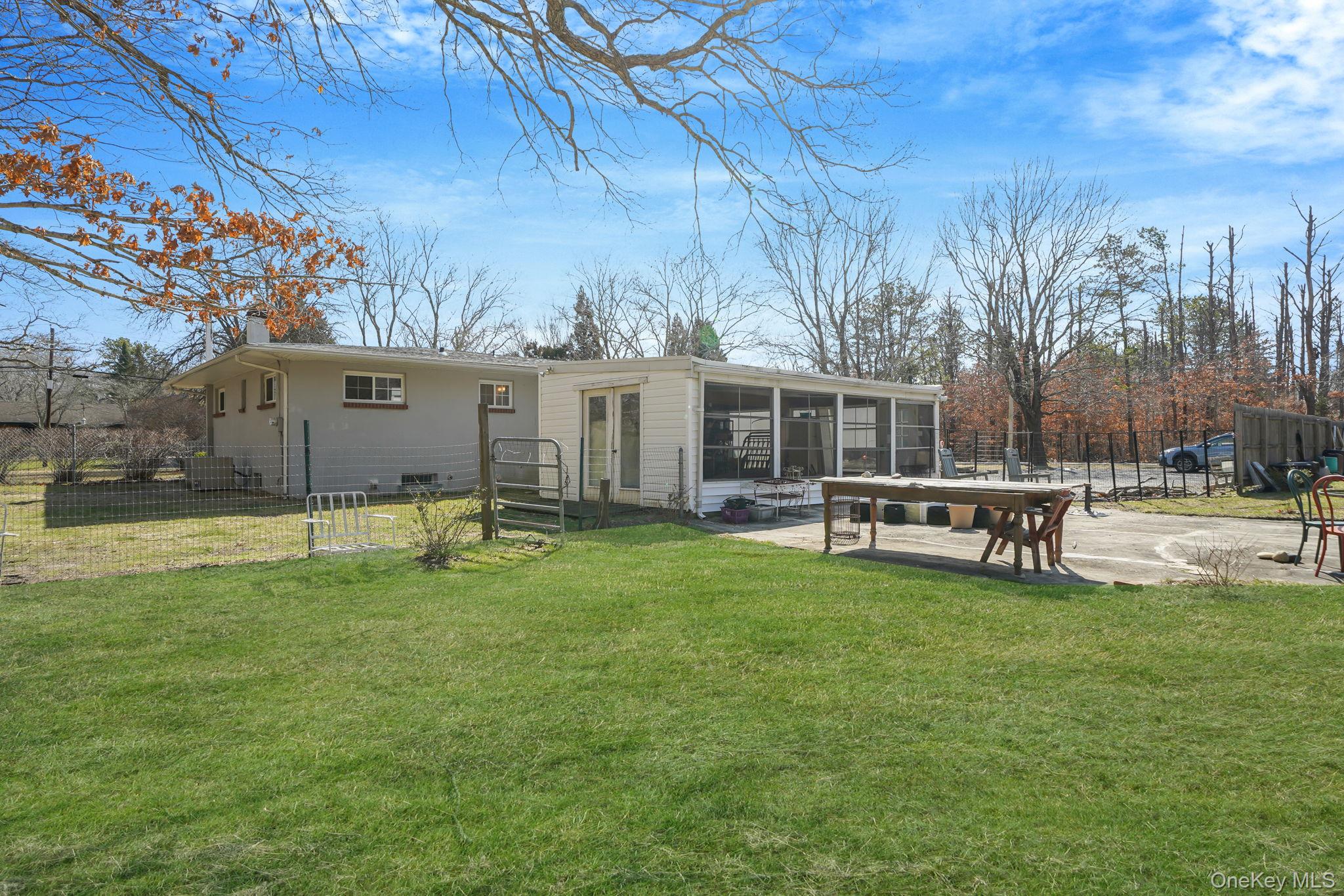 146 Halsey Manor Road Property Photo 11