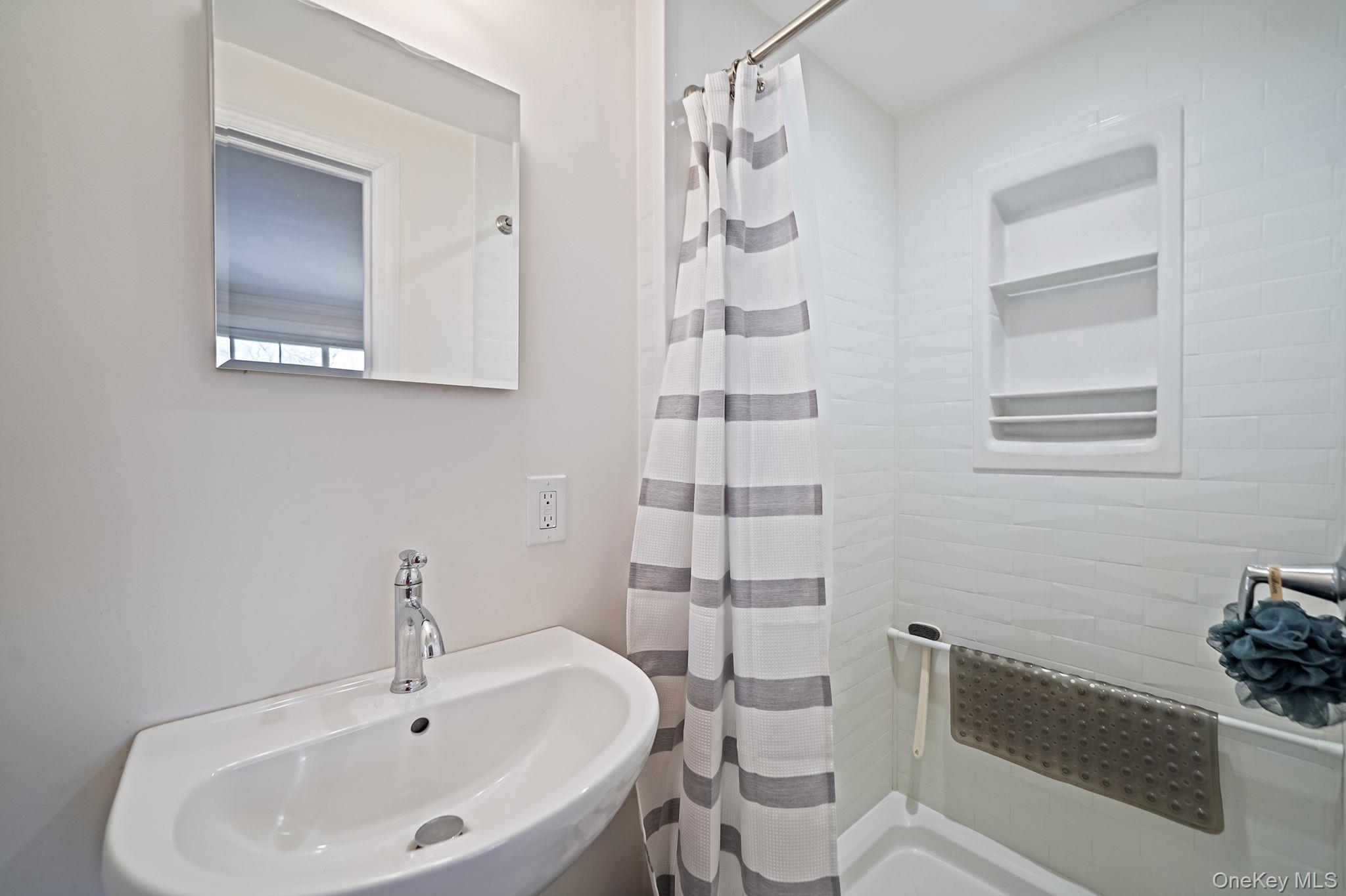 146 Halsey Manor Road Property Photo 30