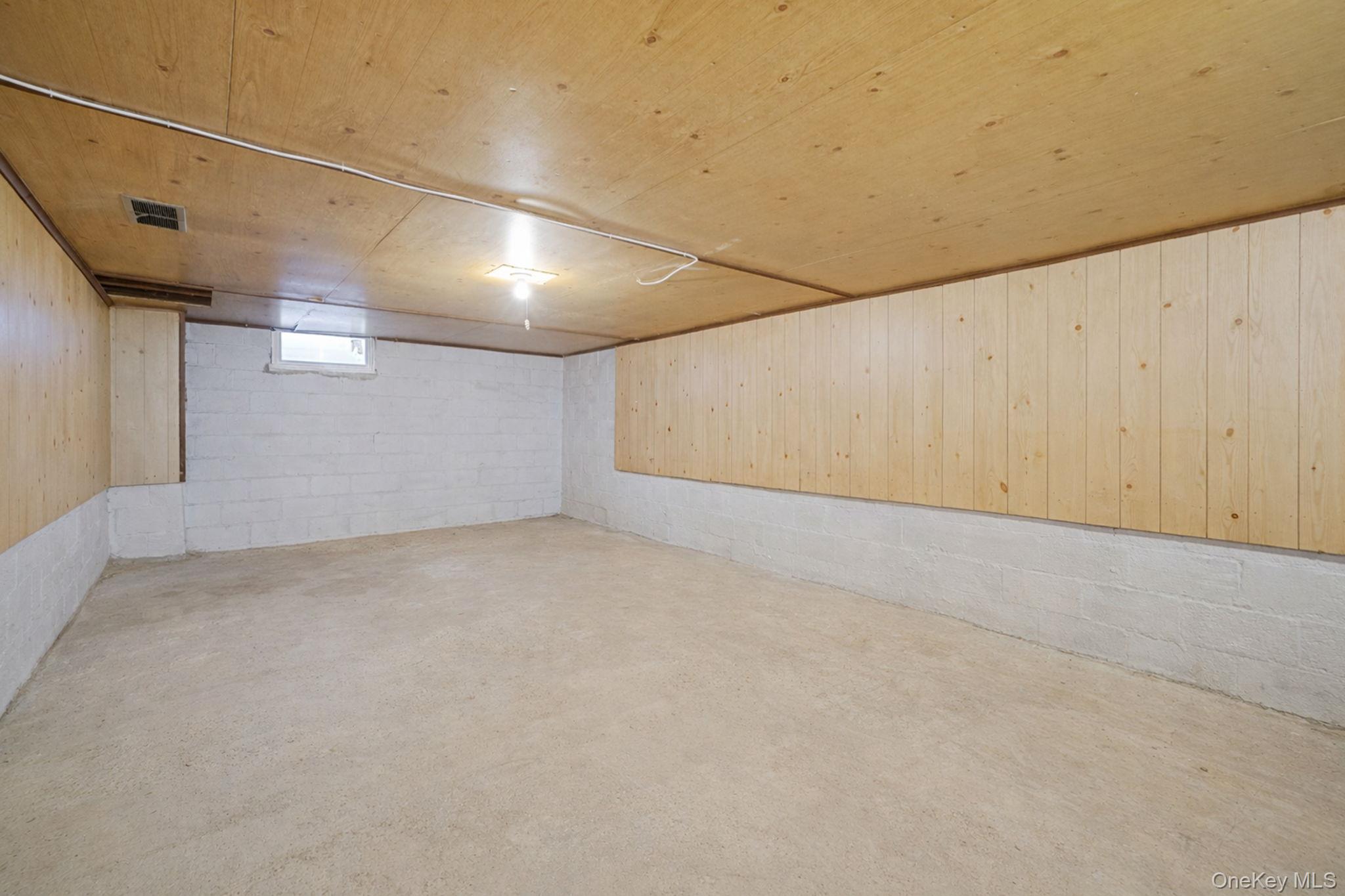 146 Halsey Manor Road Property Photo 38