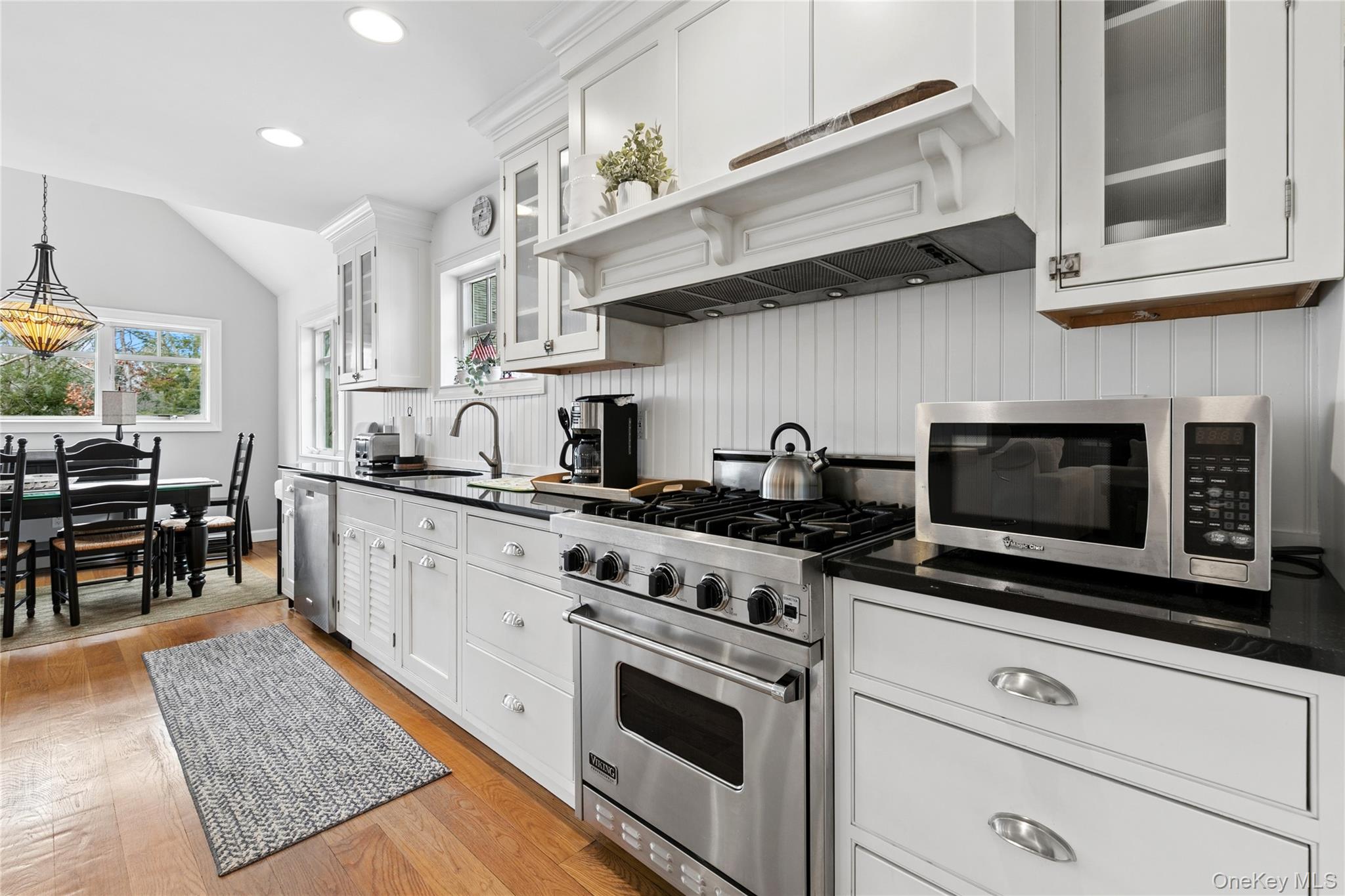 10 Foxboro Road Property Photo 10