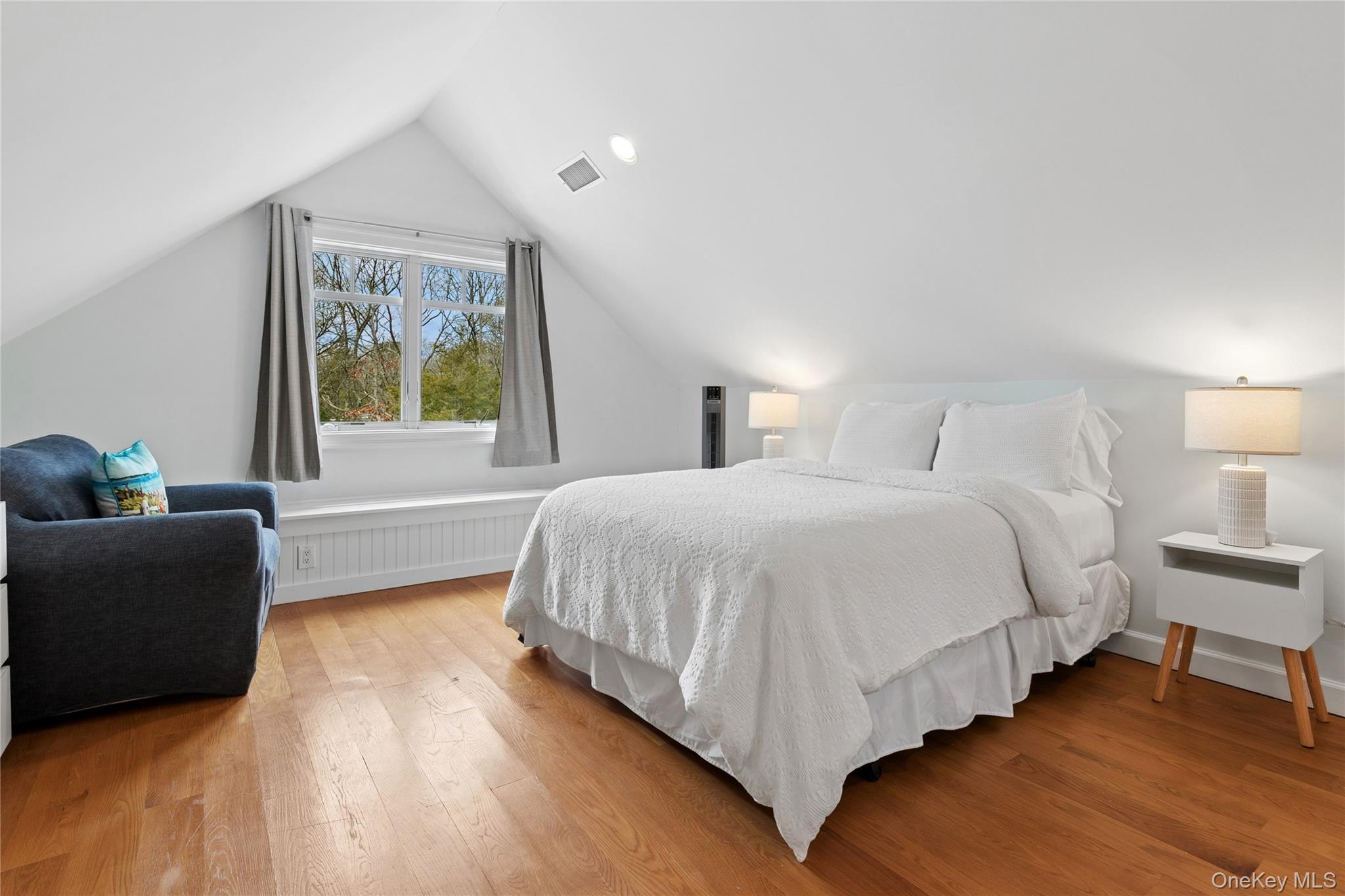 10 Foxboro Road Property Photo 28