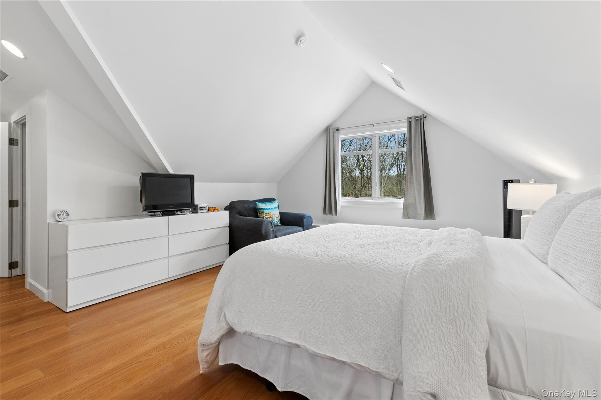 10 Foxboro Road Property Photo 29