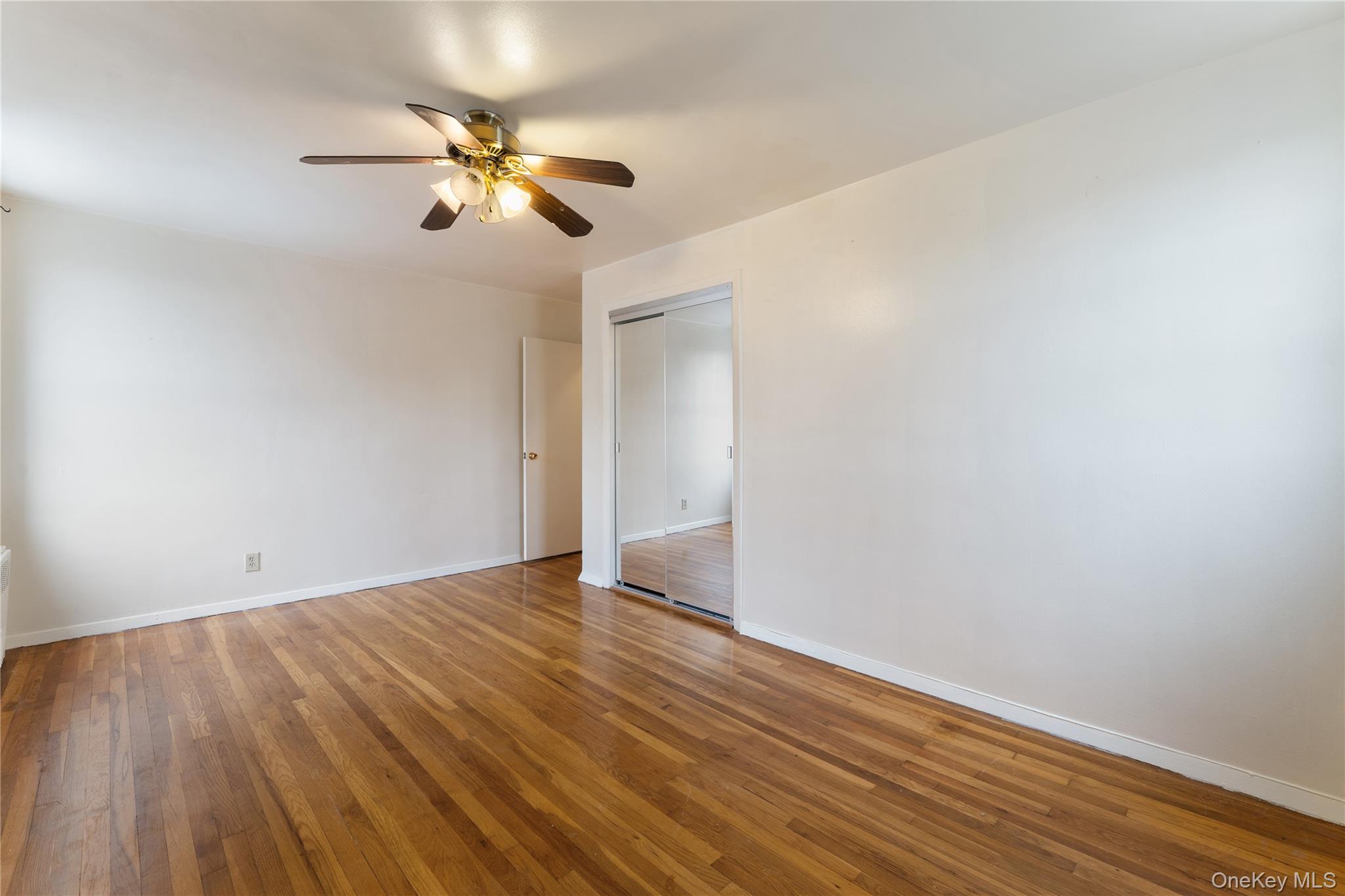 300 N Broadway 7b Property Photo 7