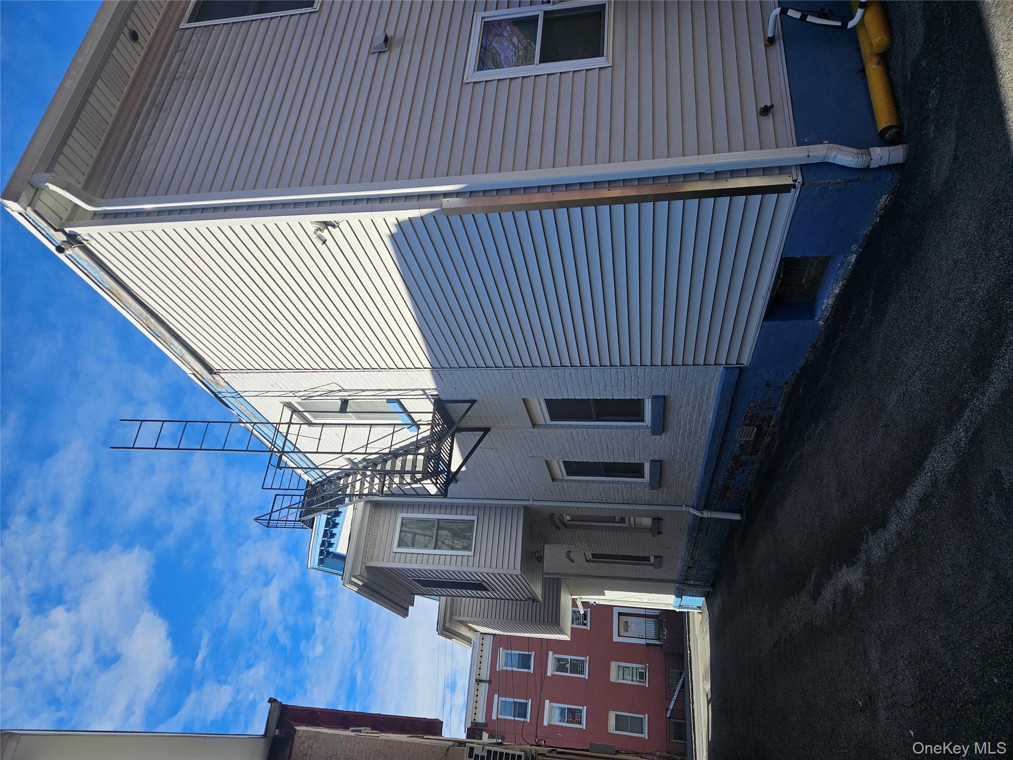 79 Academy Street Property Photo 3