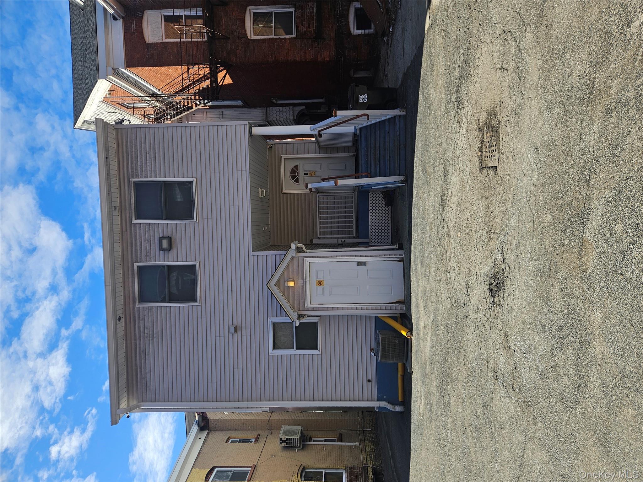 79 Academy Street Property Photo 4