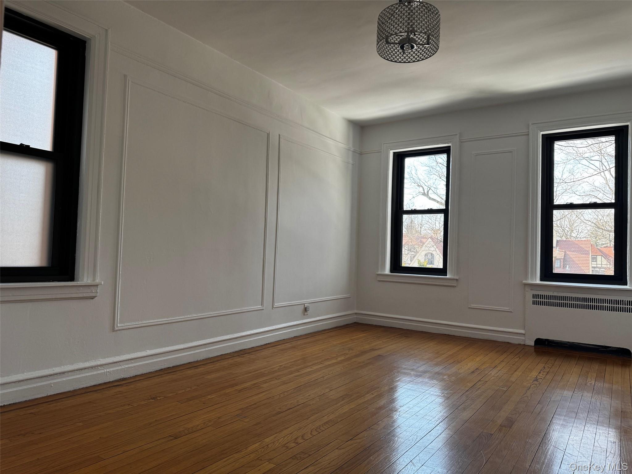 76-66 Austin Street 3c Property Photo 2