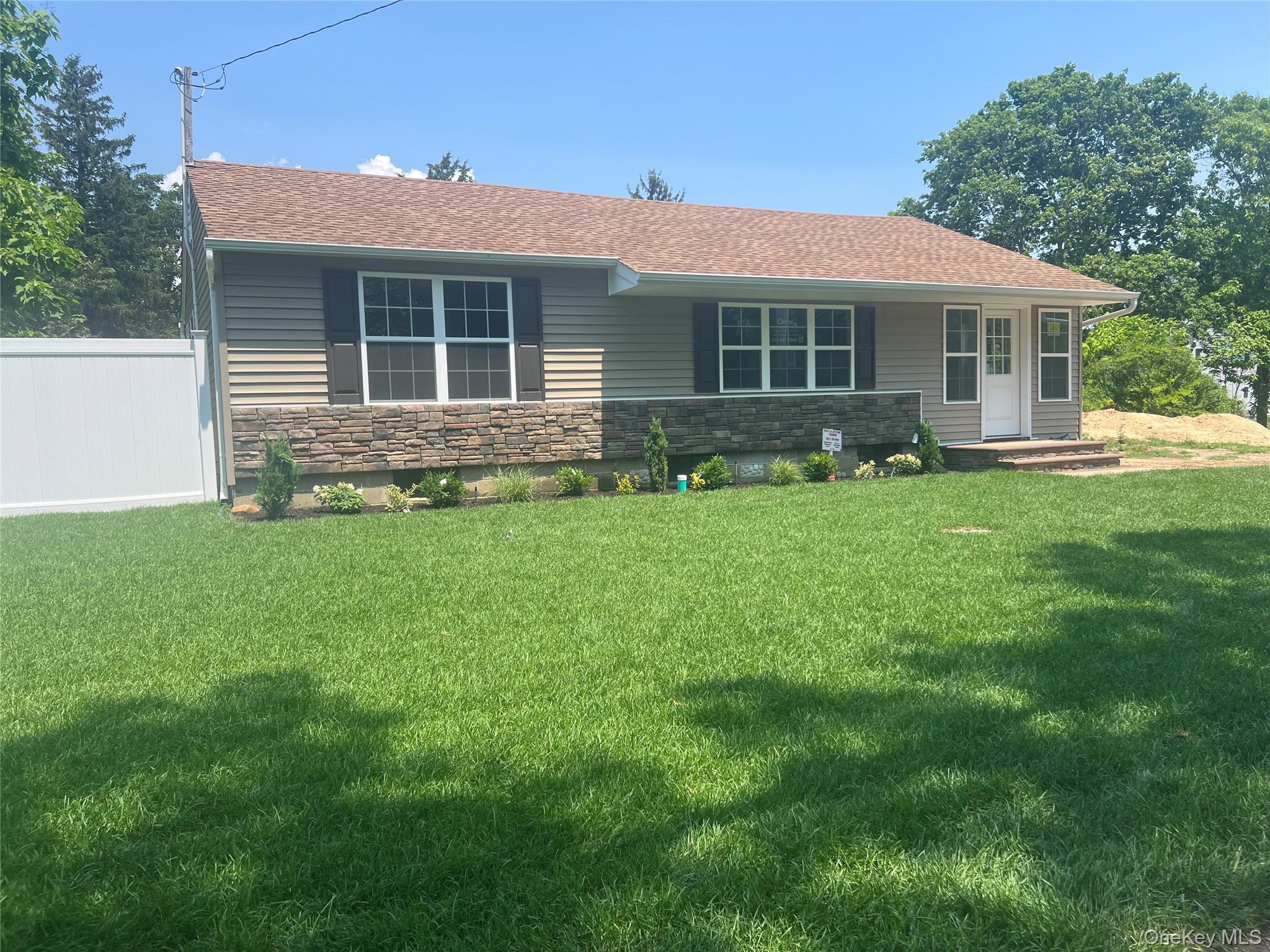 159 Alexander Avenue Property Photo 1
