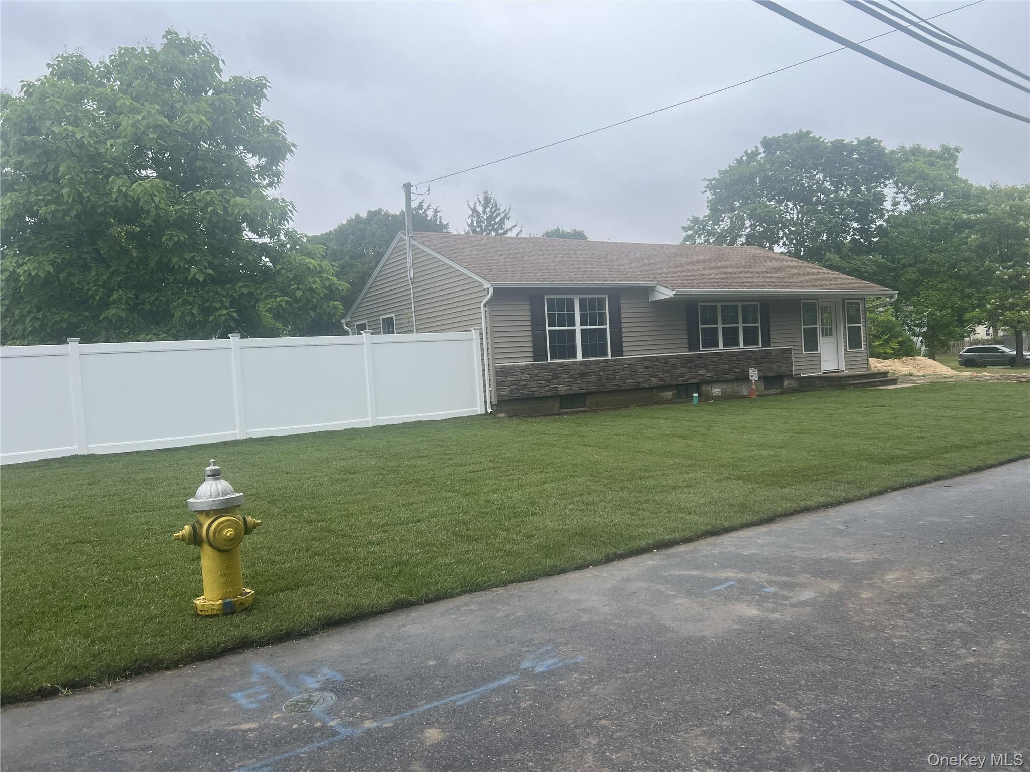 159 Alexander Avenue Property Photo 6