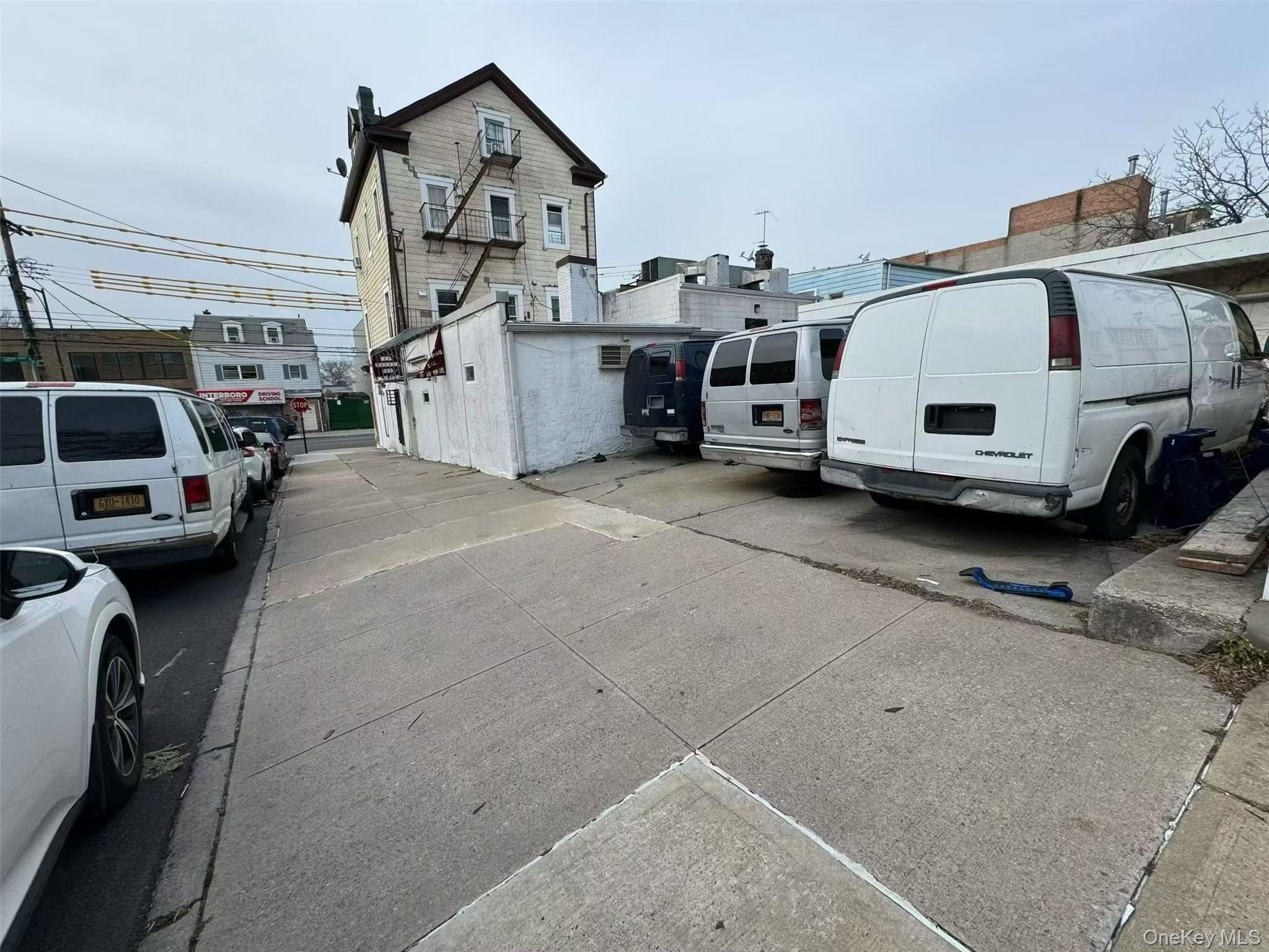 20-23 College Point Boulevard Property Photo 3