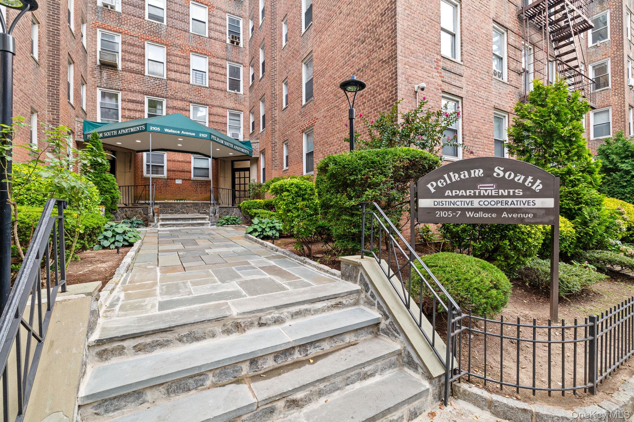 2105 Wallace Avenue 5a Property Photo 2