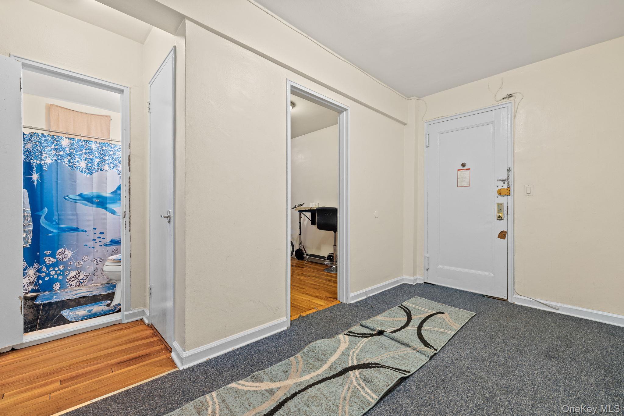 2105 Wallace Avenue 5a Property Photo 5