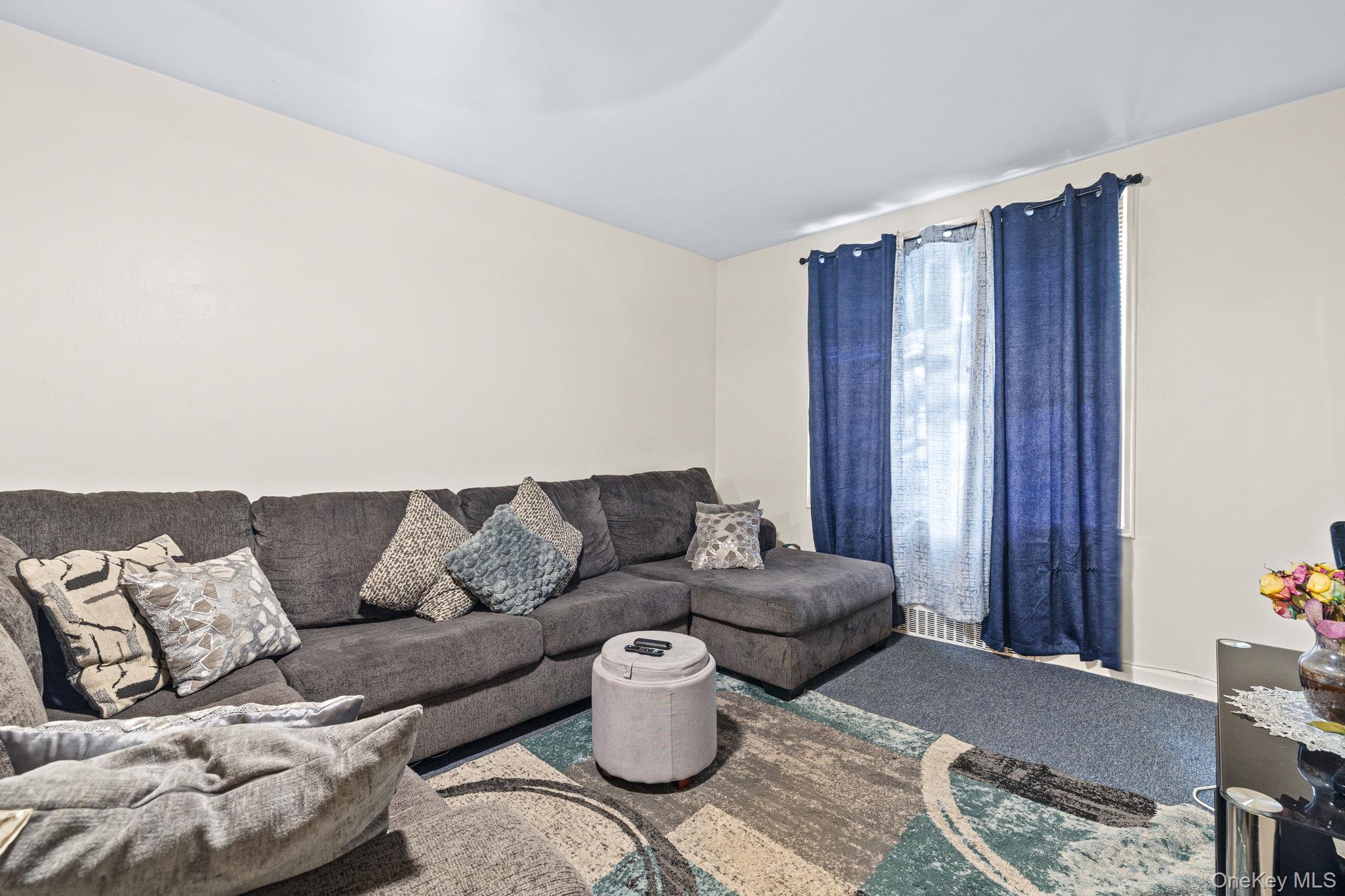 2105 Wallace Avenue 5a Property Photo 10