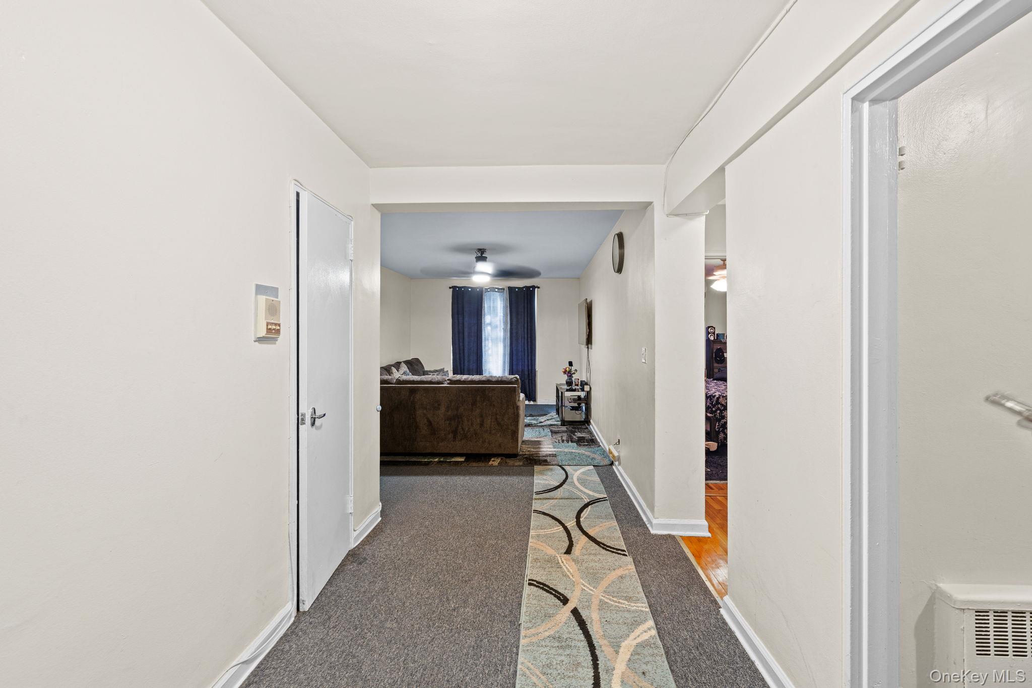 2105 Wallace Avenue 5a Property Photo 12