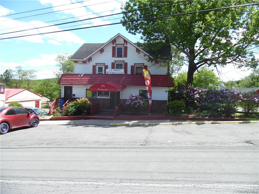 371 E Broadway Property Photo 12