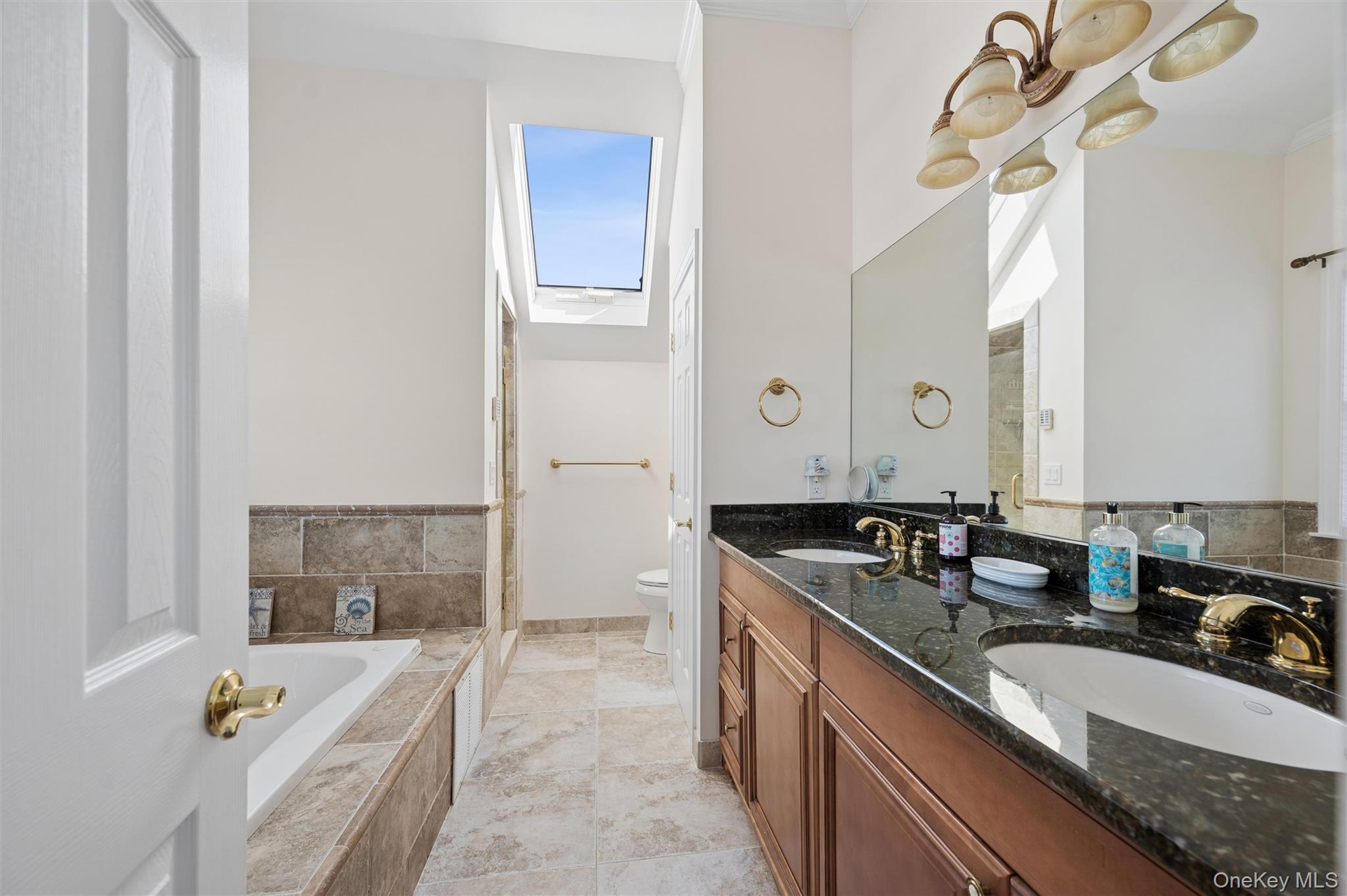 23 Whiting Road Property Photo 11