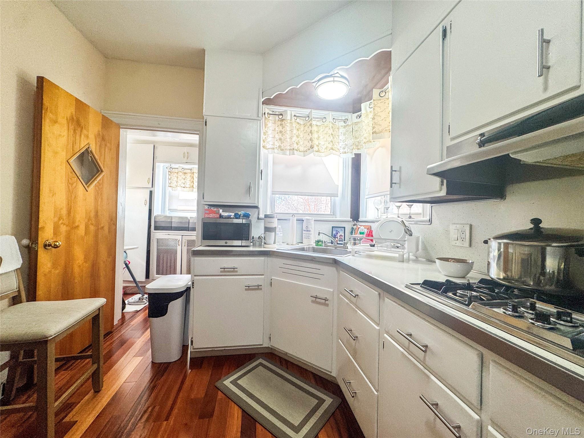 2021 Haight Avenue Property Photo 10