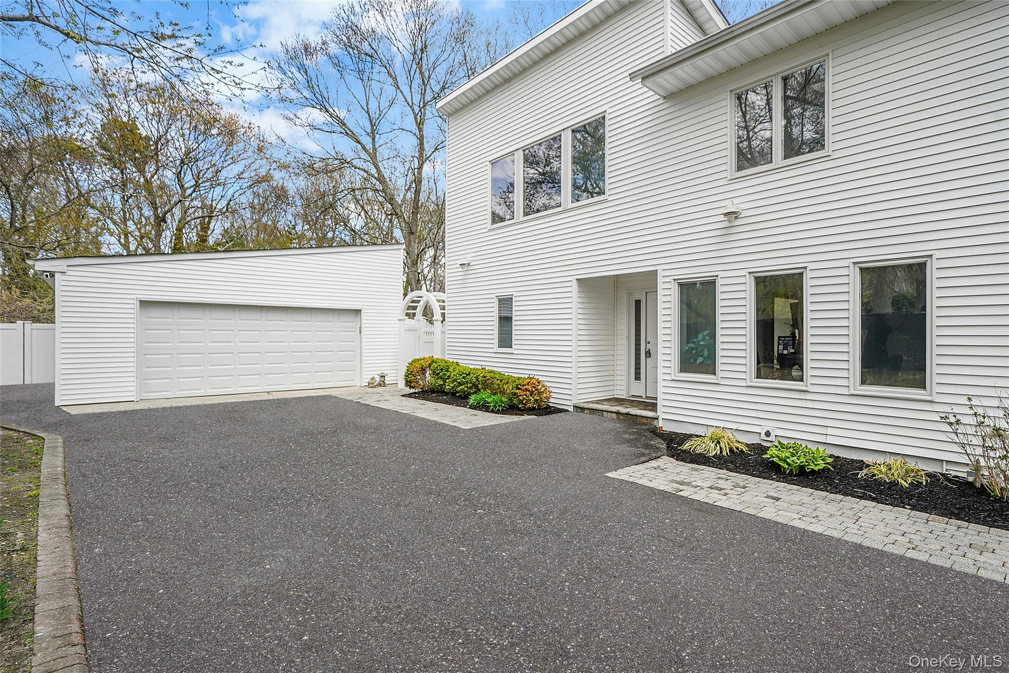 61 Park Avenue Property Photo 6
