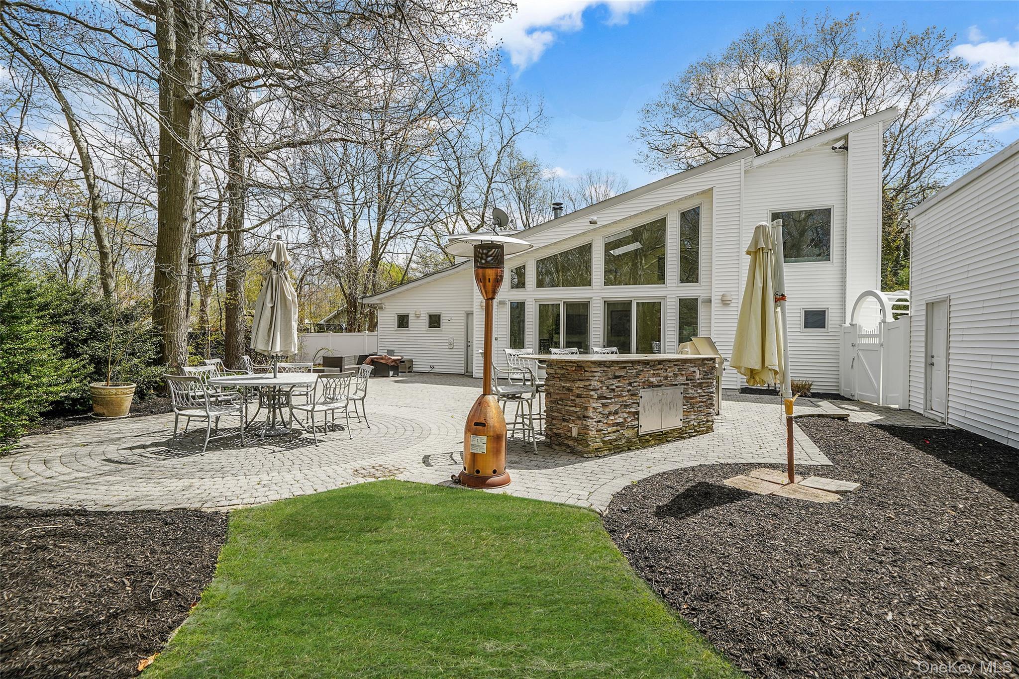 61 Park Avenue Property Photo 40