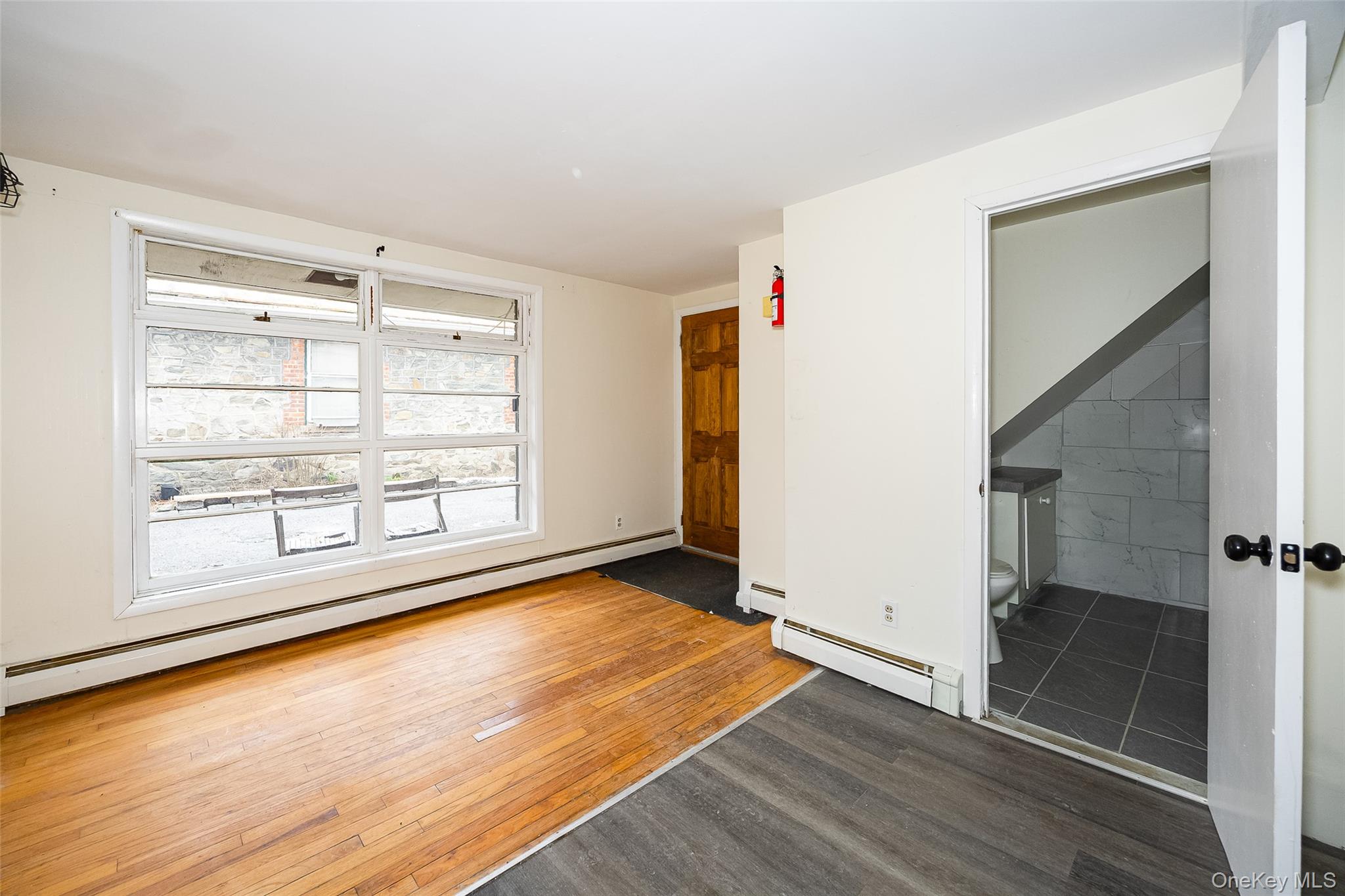 87 Vineyard Avenue Property Photo 4